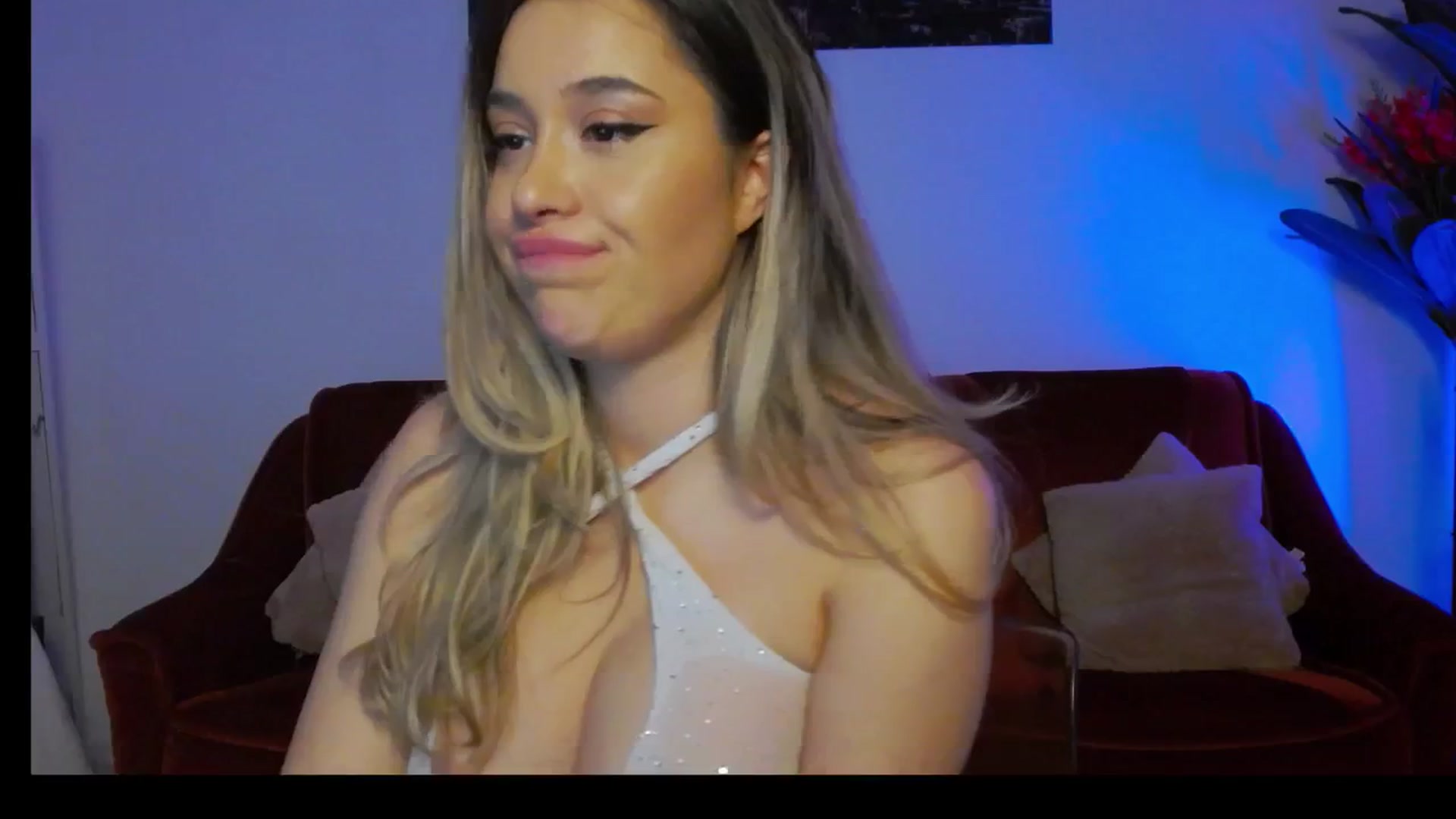 Gallery image thumbnail from LexxySelena's myfreecams stream on, 01/14/2026, 02:53 image 5 of 20