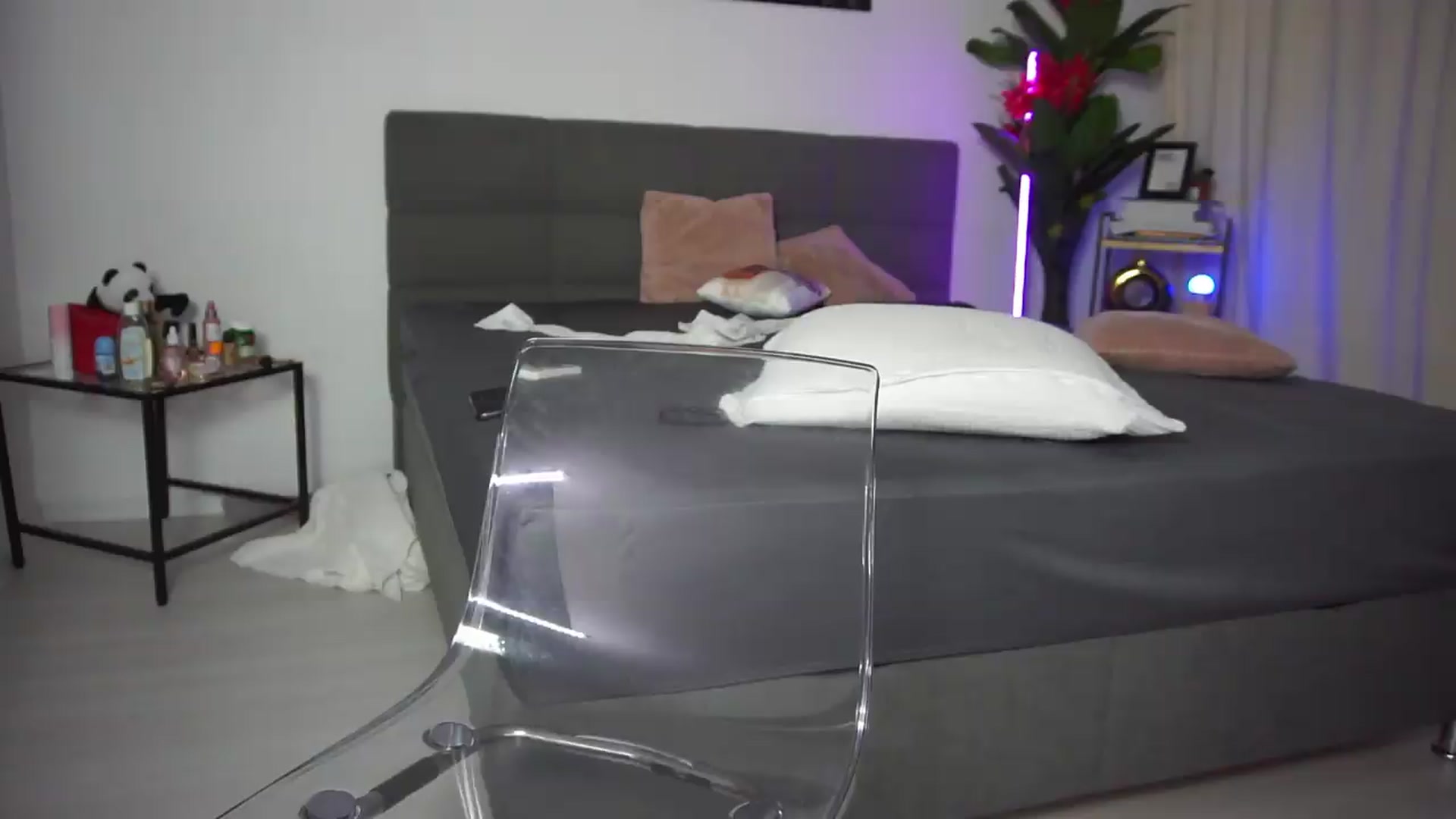 Gallery image thumbnail from LexxySelena's myfreecams stream on, 08/09/2026, 19:51 image 1 of 20