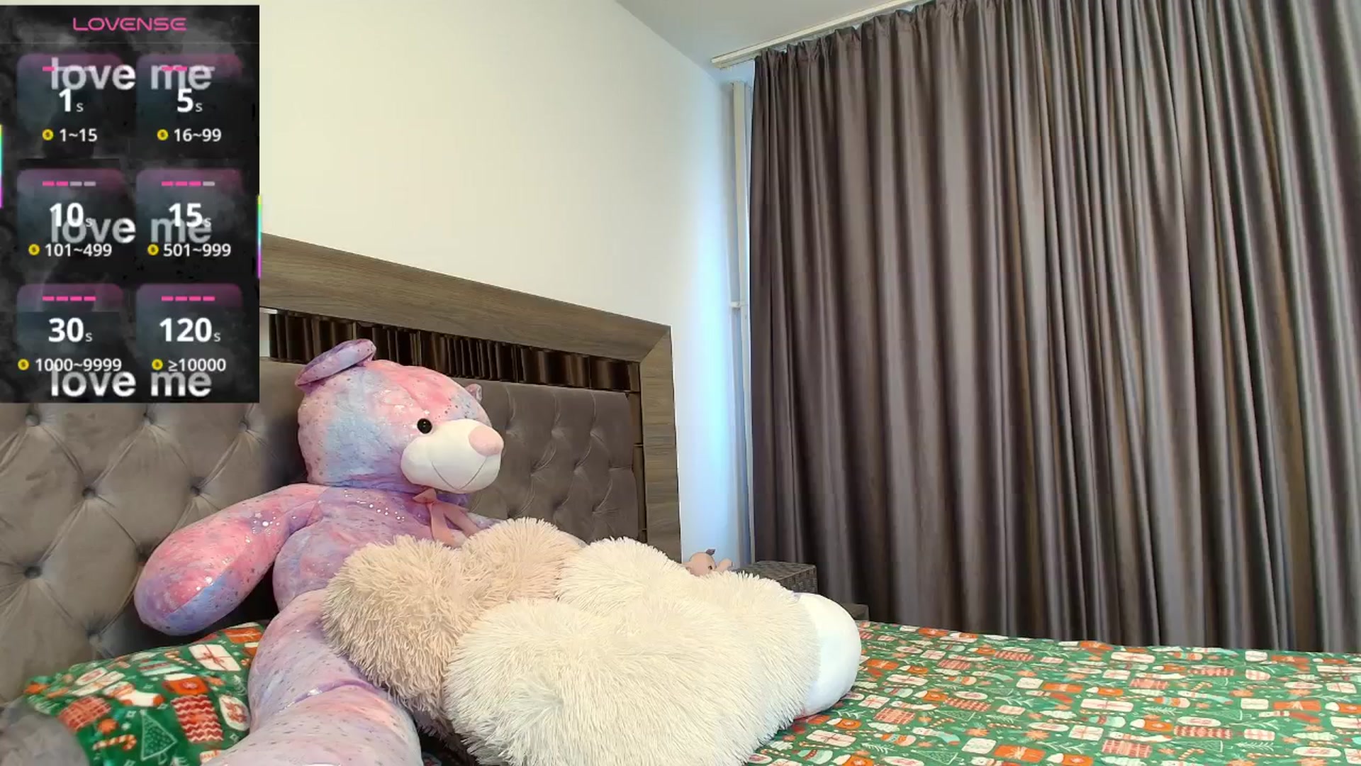 Gallery image thumbnail from Lexy_Angell's myfreecams stream on, 12/29/2025, 14:01 image 12 of 20