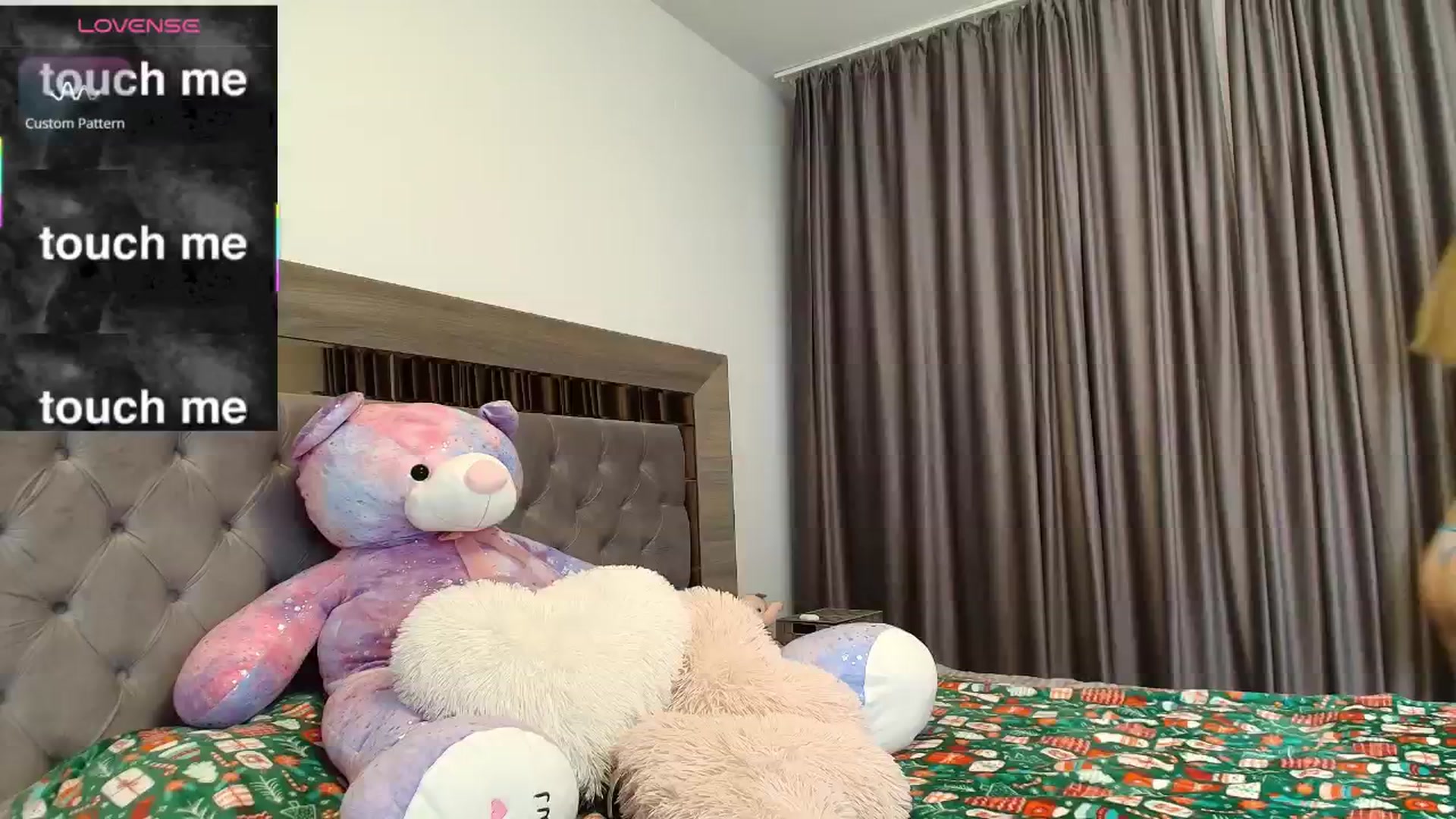 Gallery image thumbnail from Lexy_Angell's myfreecams stream on, 01/13/2026, 15:39 image 11 of 20