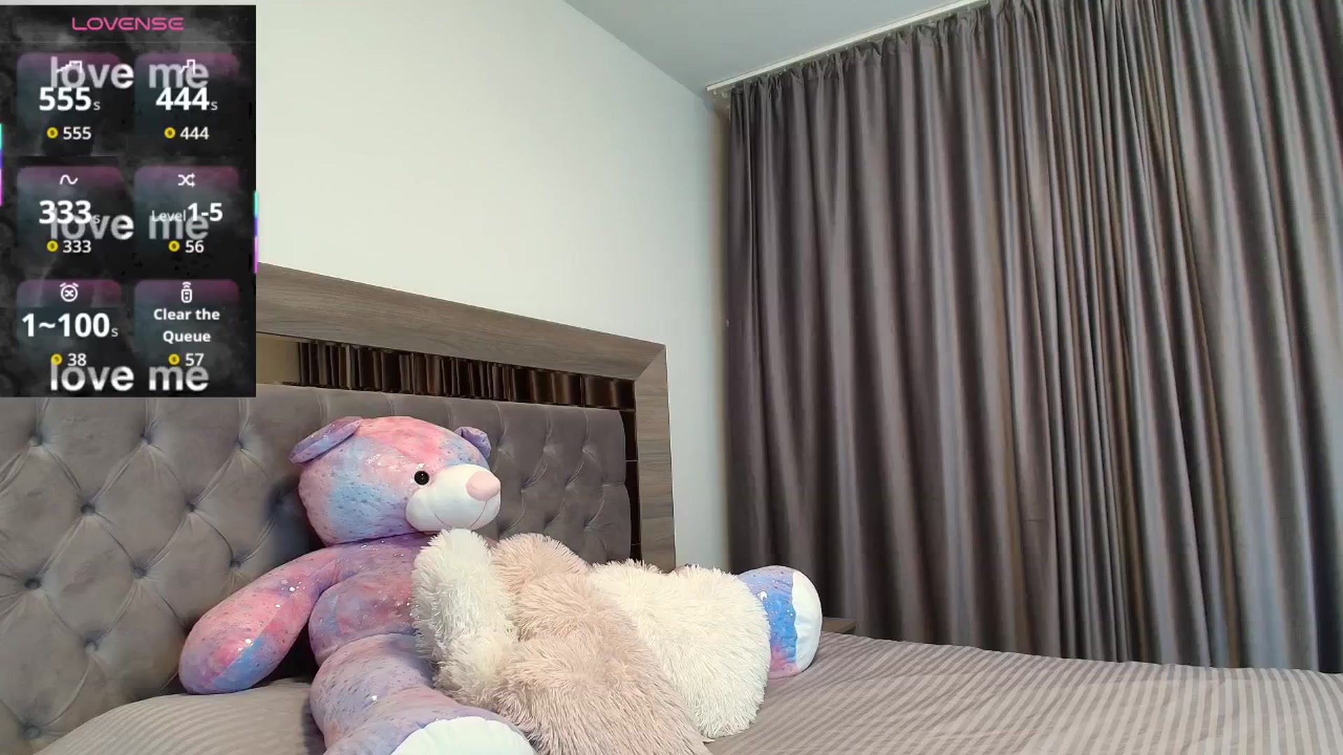 Gallery image thumbnail from Lexy_Angell's myfreecams stream on, 02/04/2026, 17:33 image 14 of 20