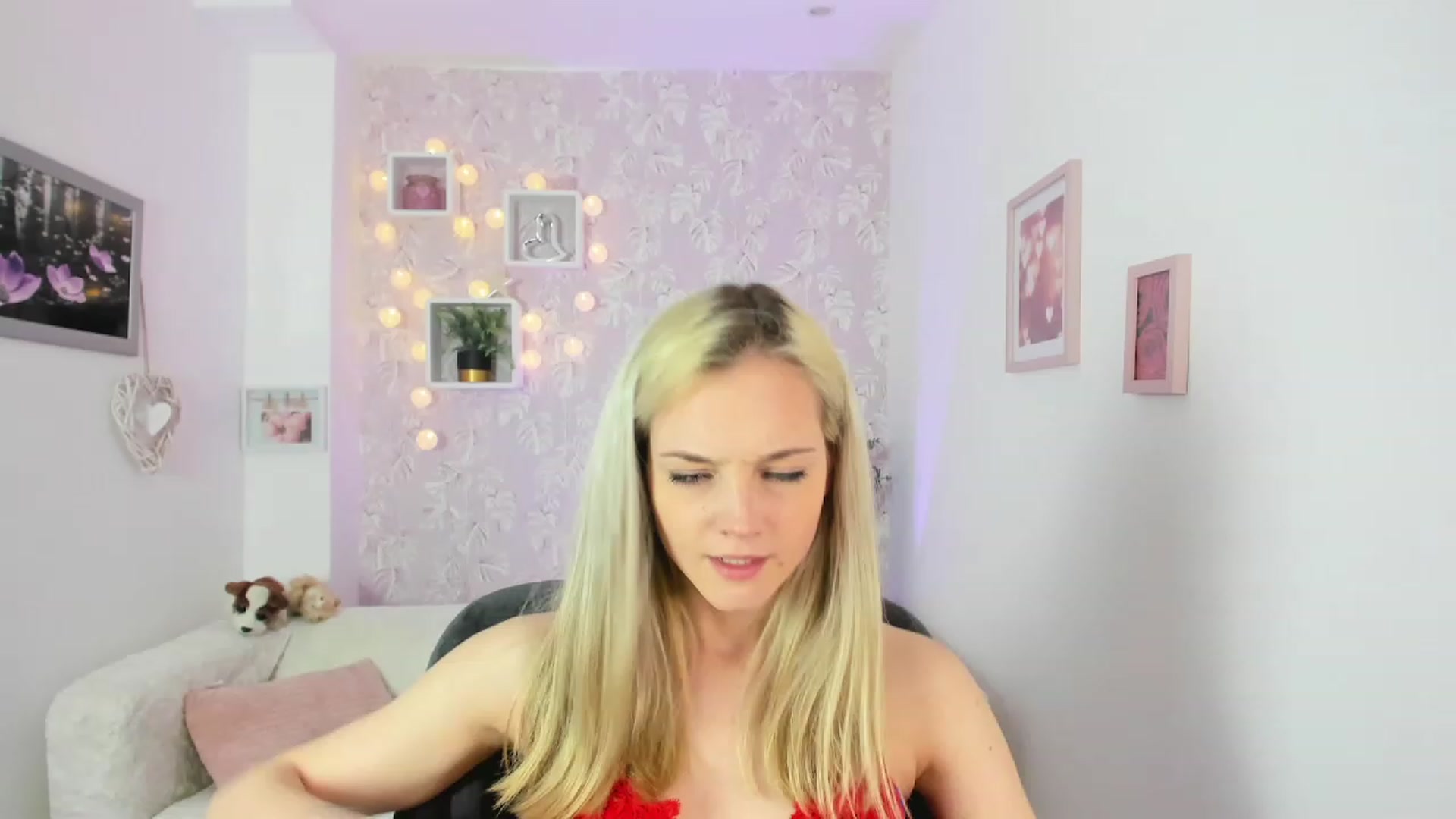 Gallery image thumbnail from Lexy_Belle18's myfreecams stream on, 06/12/2023, 12:07 image 5 of 20