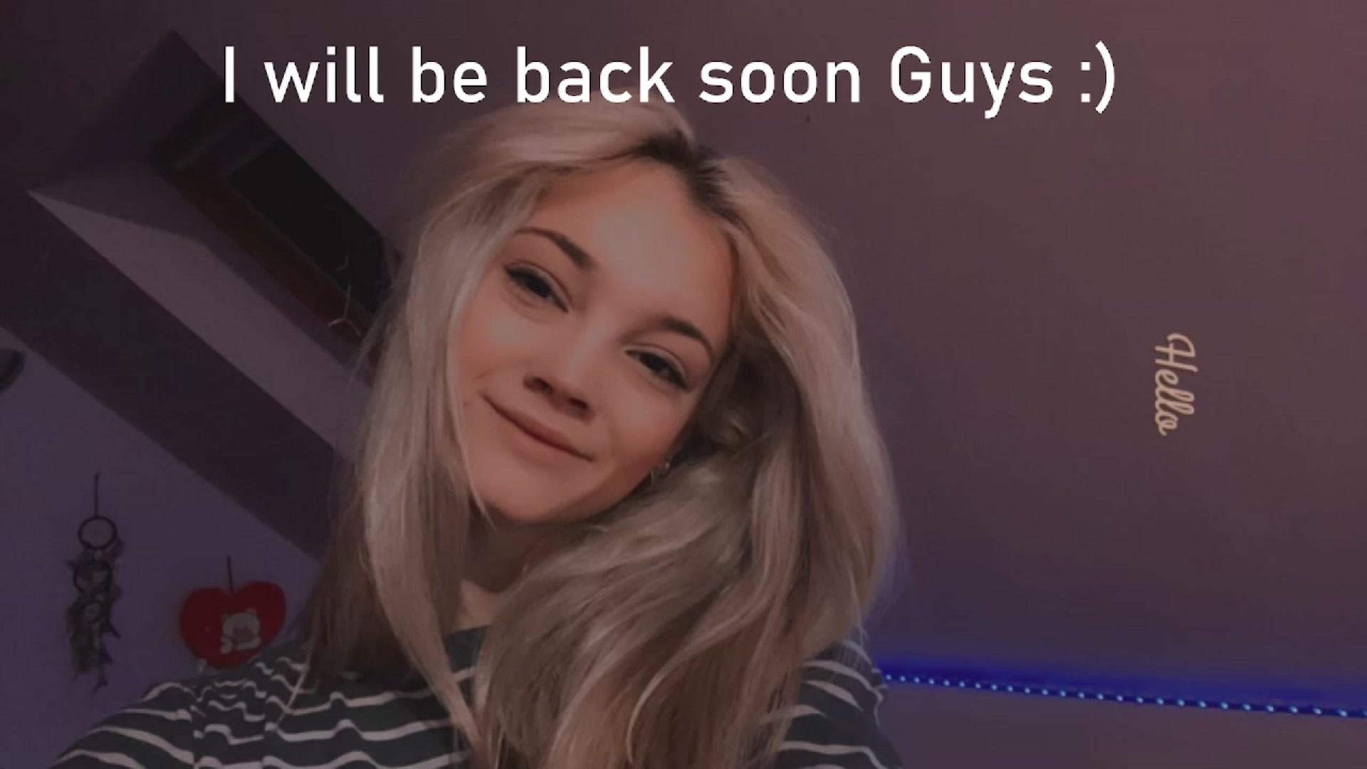 Gallery image thumbnail from Lexy_Belle18's myfreecams stream on, 06/13/2023, 10:34 image 17 of 20