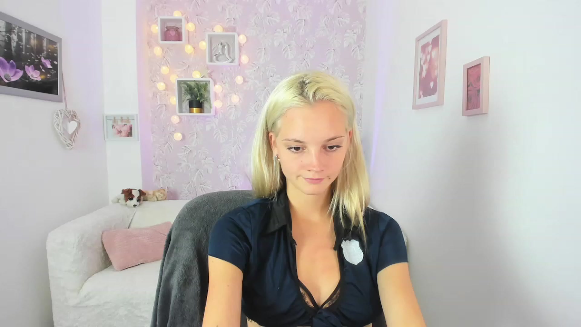 Gallery image thumbnail from Lexy_Belle18's myfreecams stream on, 07/26/2023, 09:32 image 20 of 20