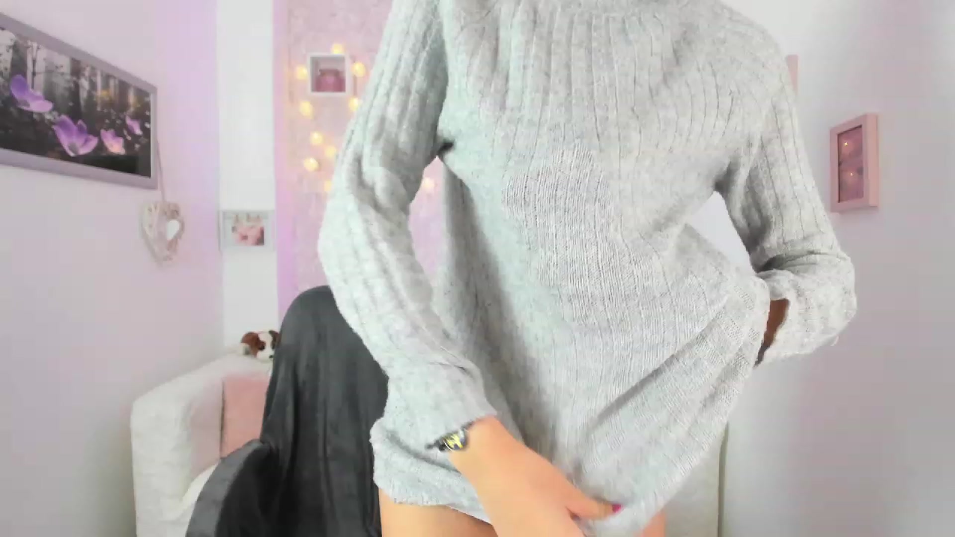 Gallery image thumbnail from Lexy_Belle18's myfreecams stream on, 08/09/2023, 12:33 image 12 of 20