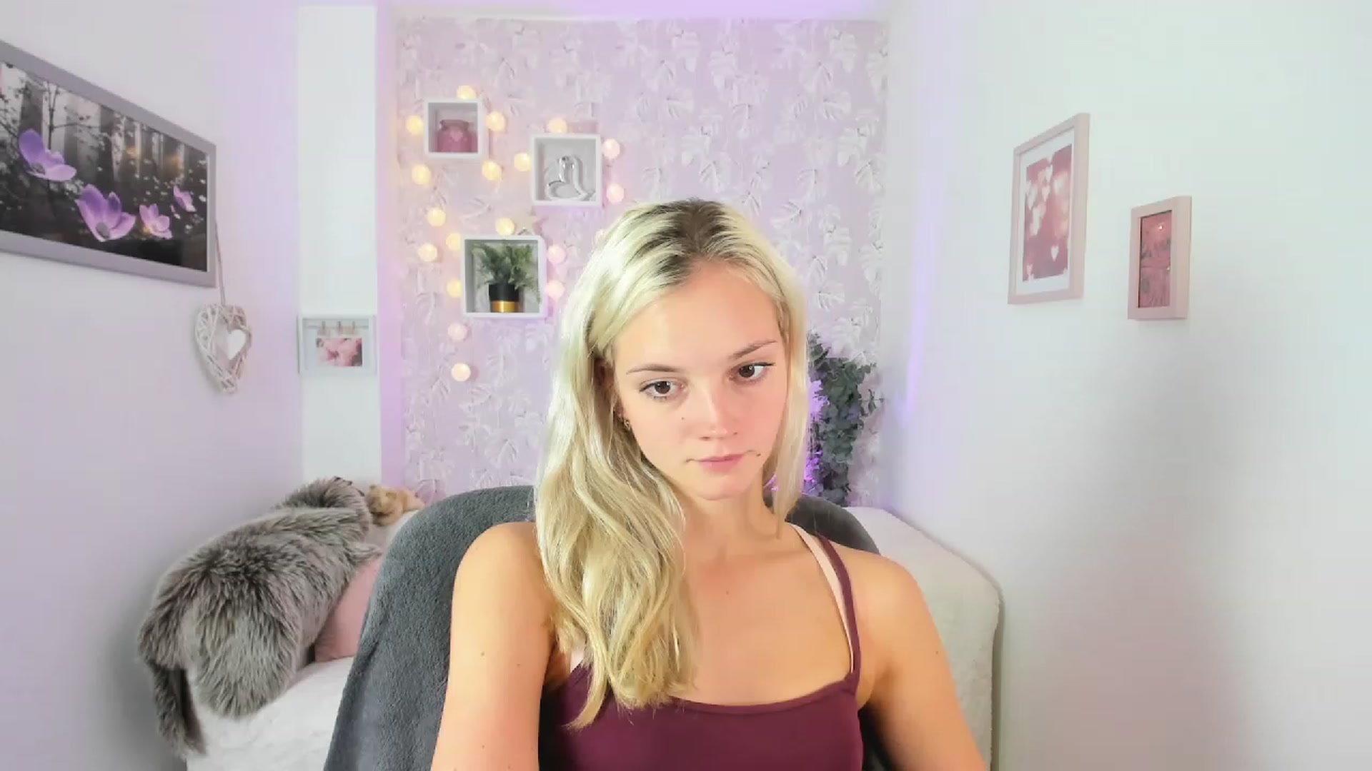 Gallery image thumbnail from Lexy_Belle18's myfreecams stream on, 09/05/2023, 09:26 image 4 of 20