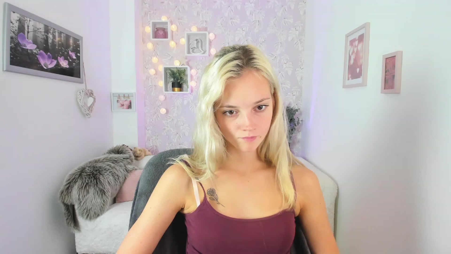 Gallery image thumbnail from Lexy_Belle18's myfreecams stream on, 09/05/2023, 09:26 image 7 of 20