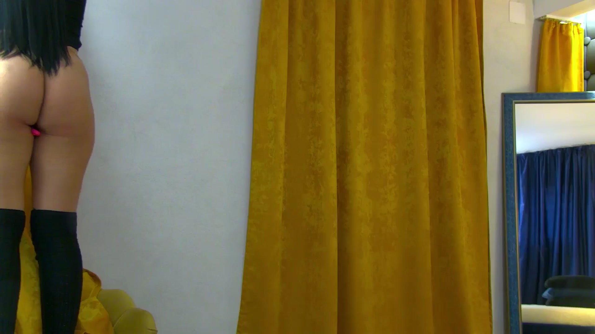 Gallery image thumbnail from LeyaCass's myfreecams stream on, 11/24/2025, 12:32 image 15 of 20