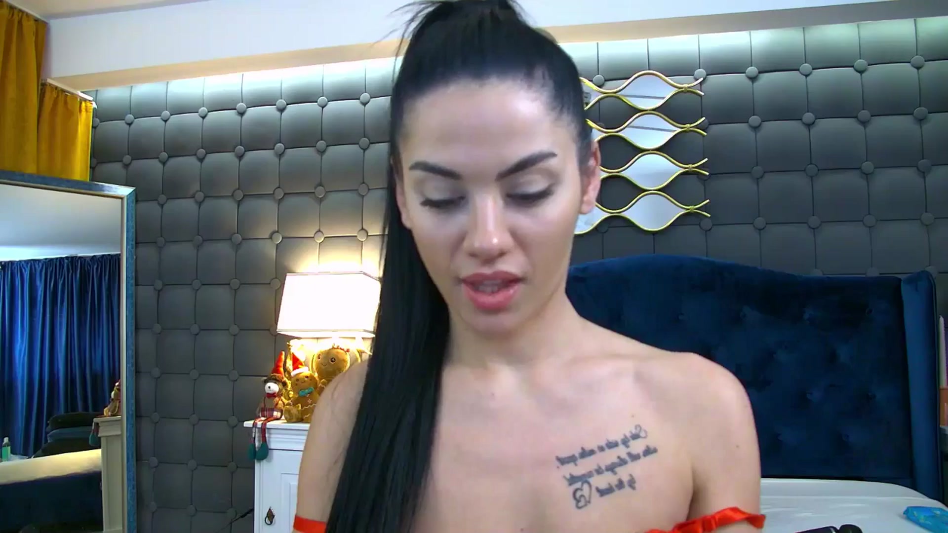 Gallery image thumbnail from LeyaCass's myfreecams stream on, 12/31/2025, 10:51 image 14 of 20