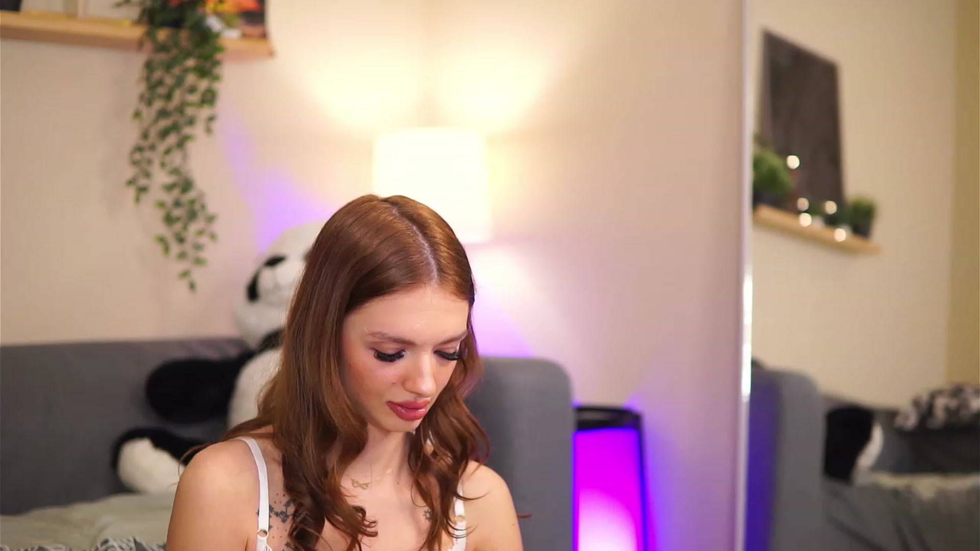Gallery image thumbnail from LeyaMeyers's myfreecams stream on, 01/27/2023, 09:02 image 14 of 20
