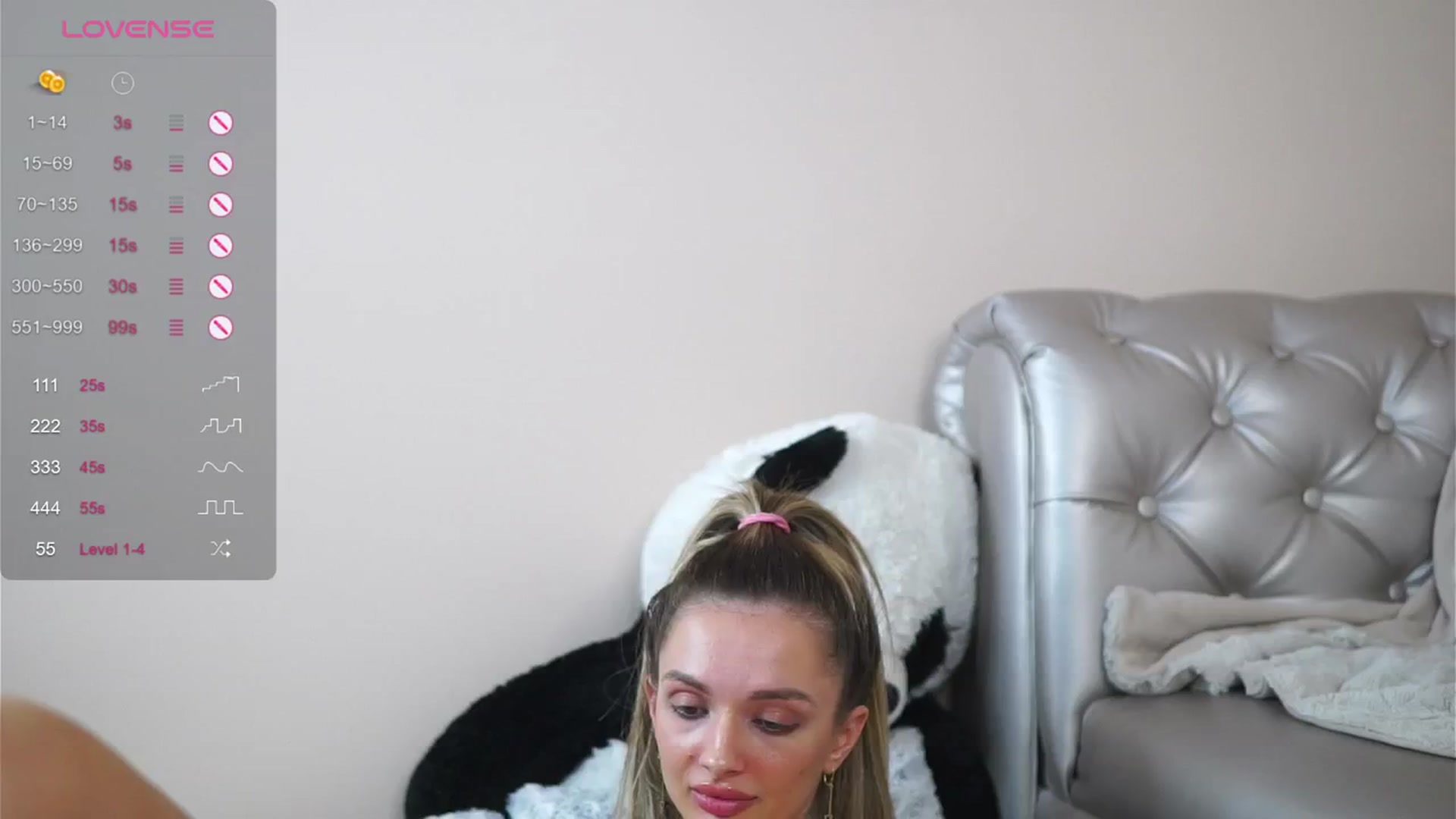Gallery image thumbnail from LeyaMeyers's myfreecams stream on, 02/17/2024, 12:11 image 7 of 20