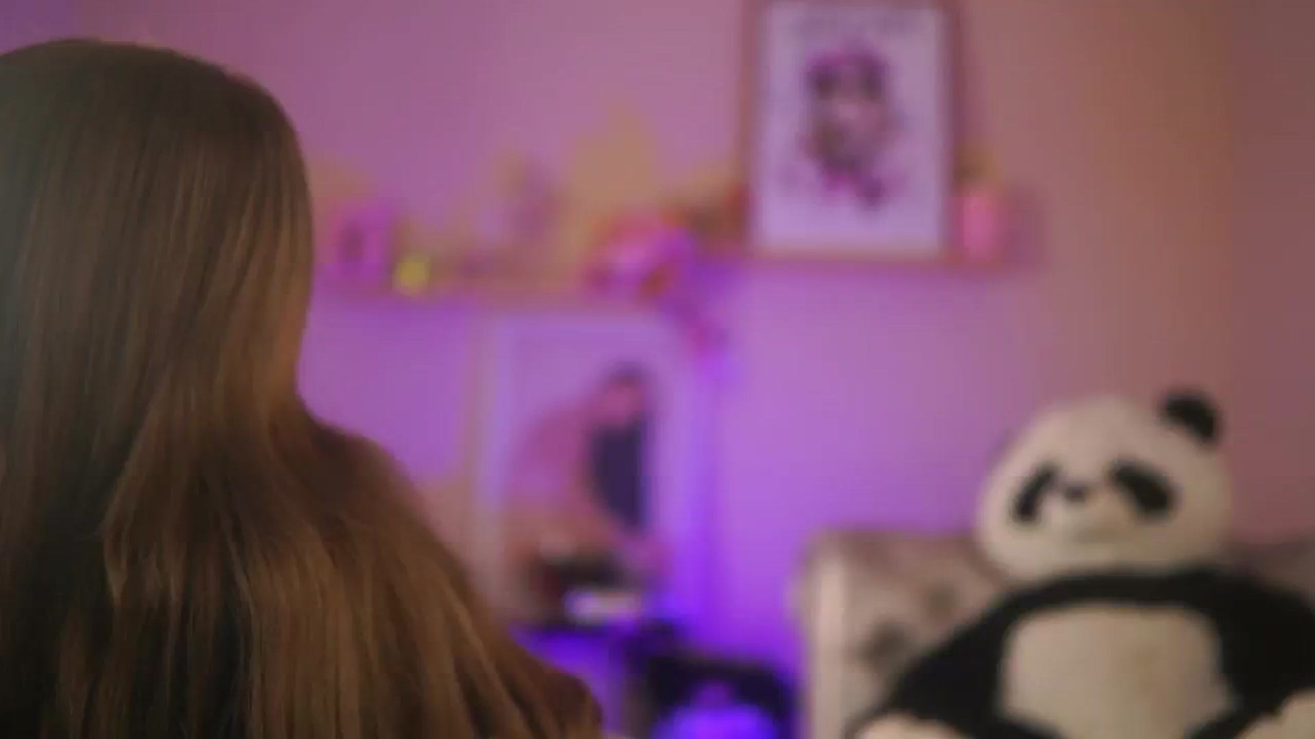 Gallery image thumbnail from LeyaMeyers's myfreecams stream on, 01/20/2025, 08:27 image 14 of 20