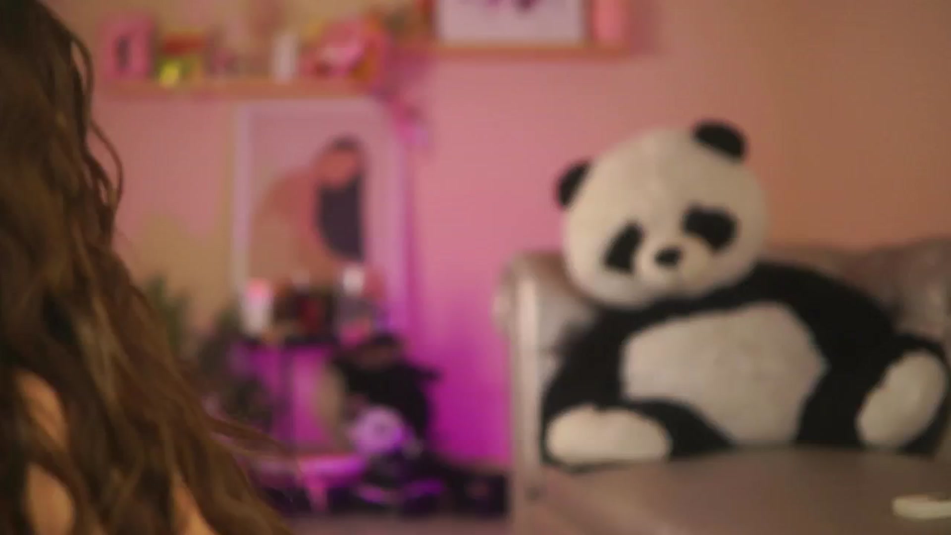 Gallery image thumbnail from LeyaMeyers's myfreecams stream on, 01/29/2025, 07:44 image 12 of 20