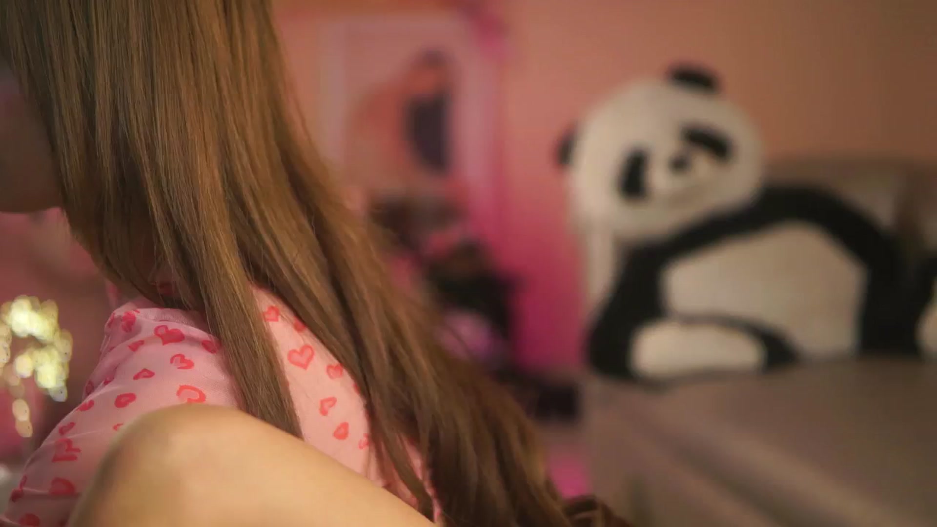 Gallery image thumbnail from LeyaMeyers's myfreecams stream on, 02/03/2025, 05:51 image 9 of 20
