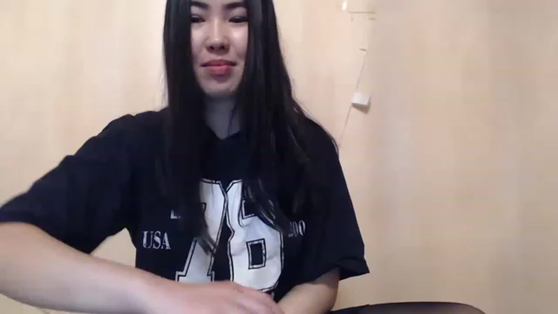 Gallery image thumbnail from Leya_Min's myfreecams stream on, 12/30/2022, 22:32 image 7 of 20