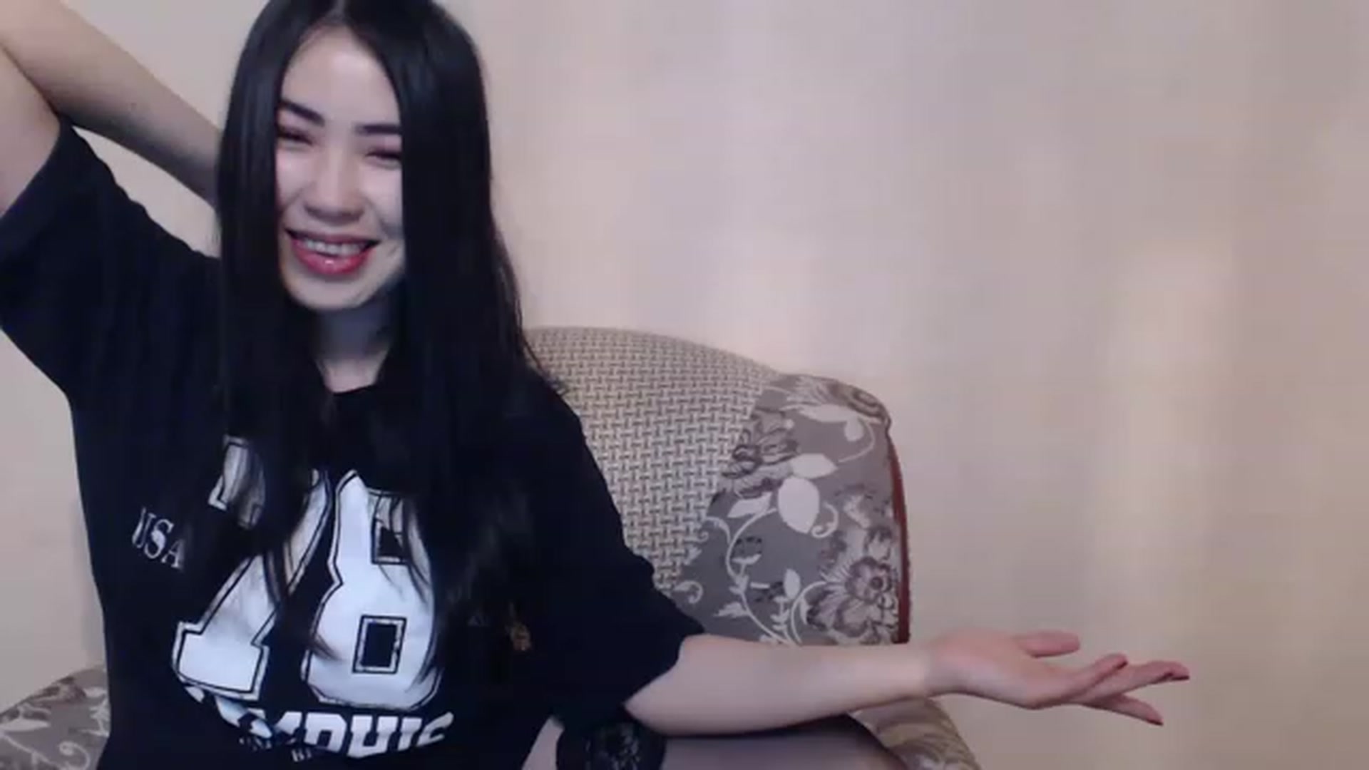 Gallery image thumbnail from Leya_Min's myfreecams stream on, 01/31/2023, 22:45 image 16 of 20