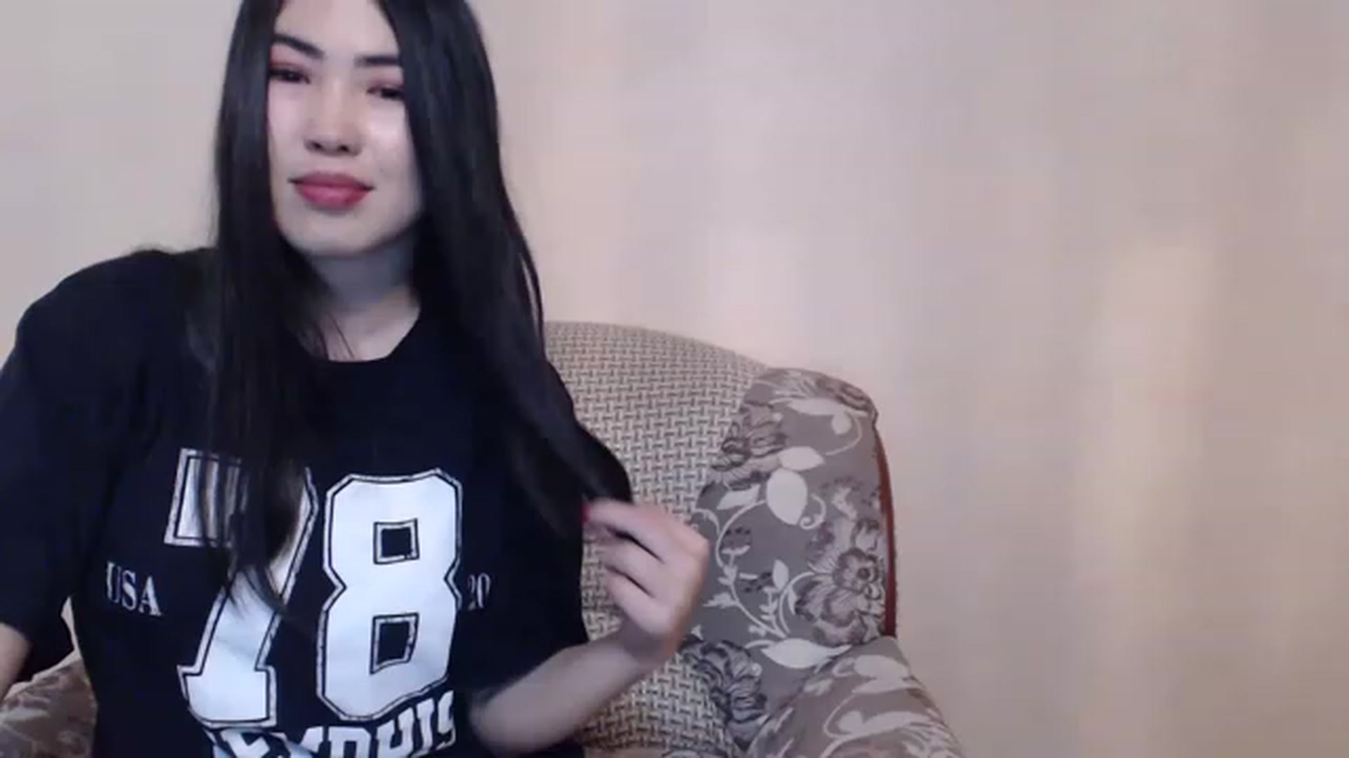 Gallery image thumbnail from Leya_Min's myfreecams stream on, 01/31/2023, 22:45 image 13 of 20