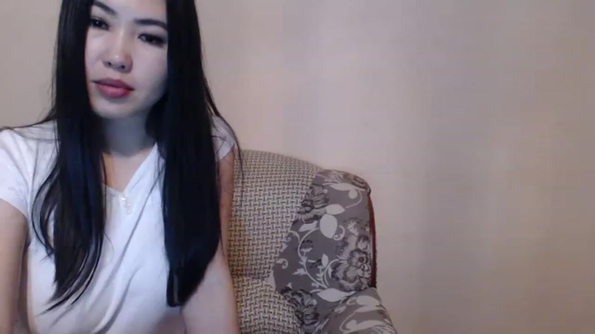 Gallery image thumbnail from Leya_Min's myfreecams stream on, 02/12/2023, 21:56 image 16 of 20