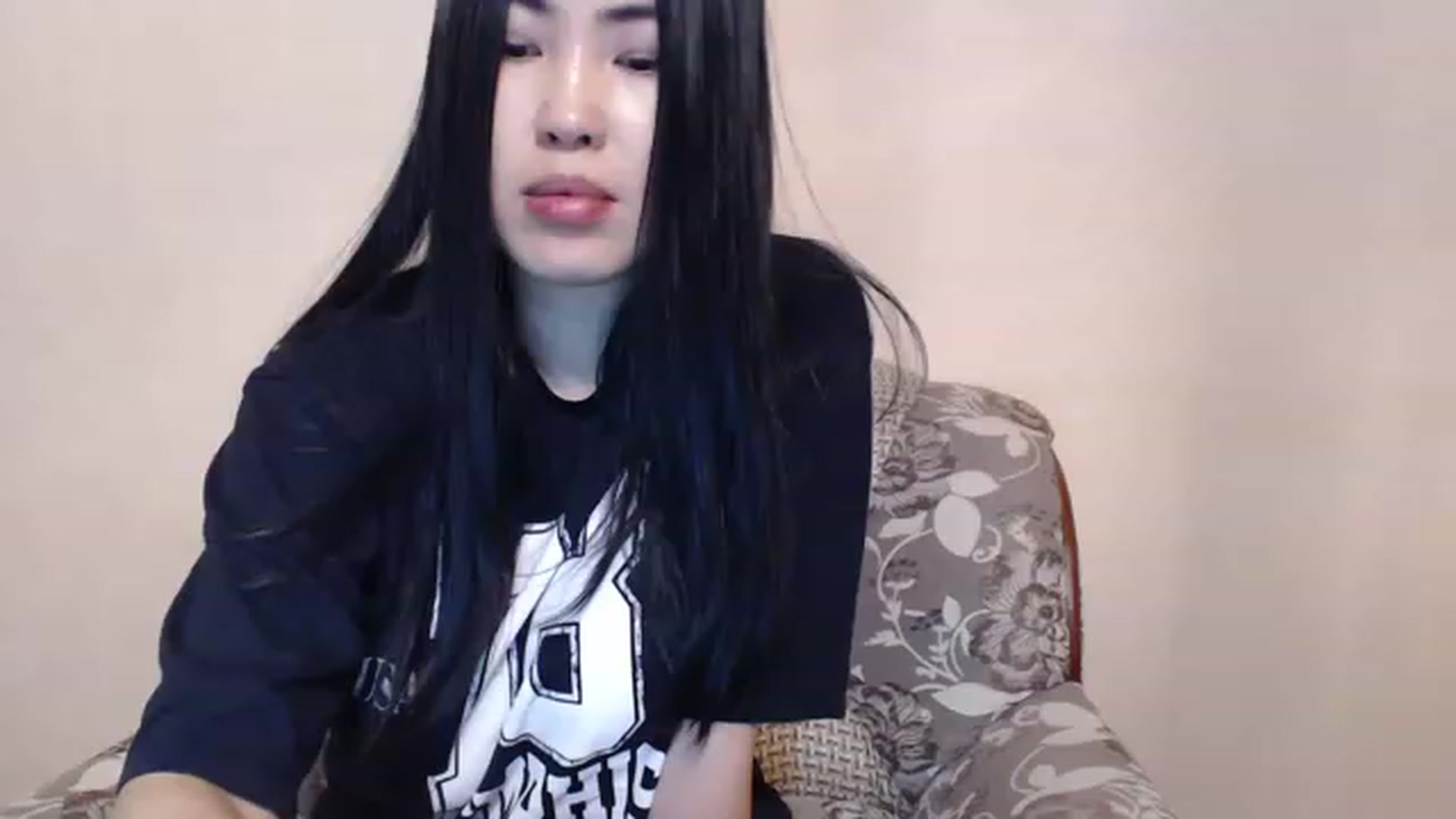 Gallery image thumbnail from Leya_Min's myfreecams stream on, 02/19/2023, 22:13 image 19 of 20