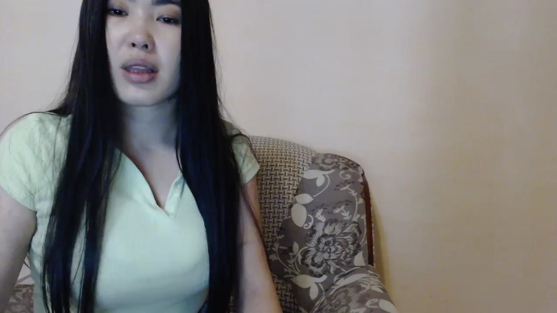 Gallery image thumbnail from Leya_Min's myfreecams stream on, 12/09/2023, 11:33 image 1 of 20