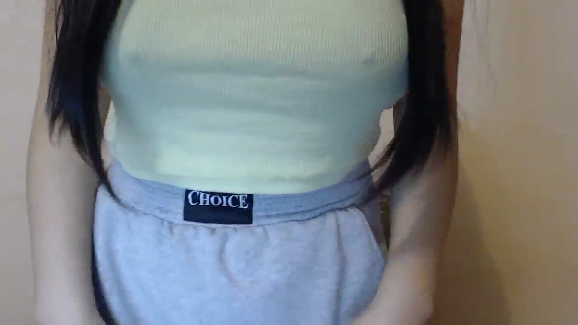 Gallery image thumbnail from Leya_Min's myfreecams stream on, 12/10/2023, 16:25 image 7 of 20