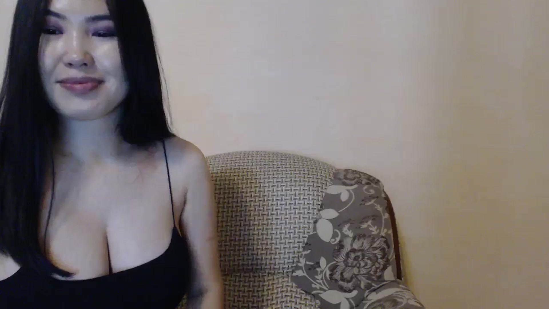 Gallery image thumbnail from Leya_Min's myfreecams stream on, 03/03/2024, 22:21 image 20 of 20