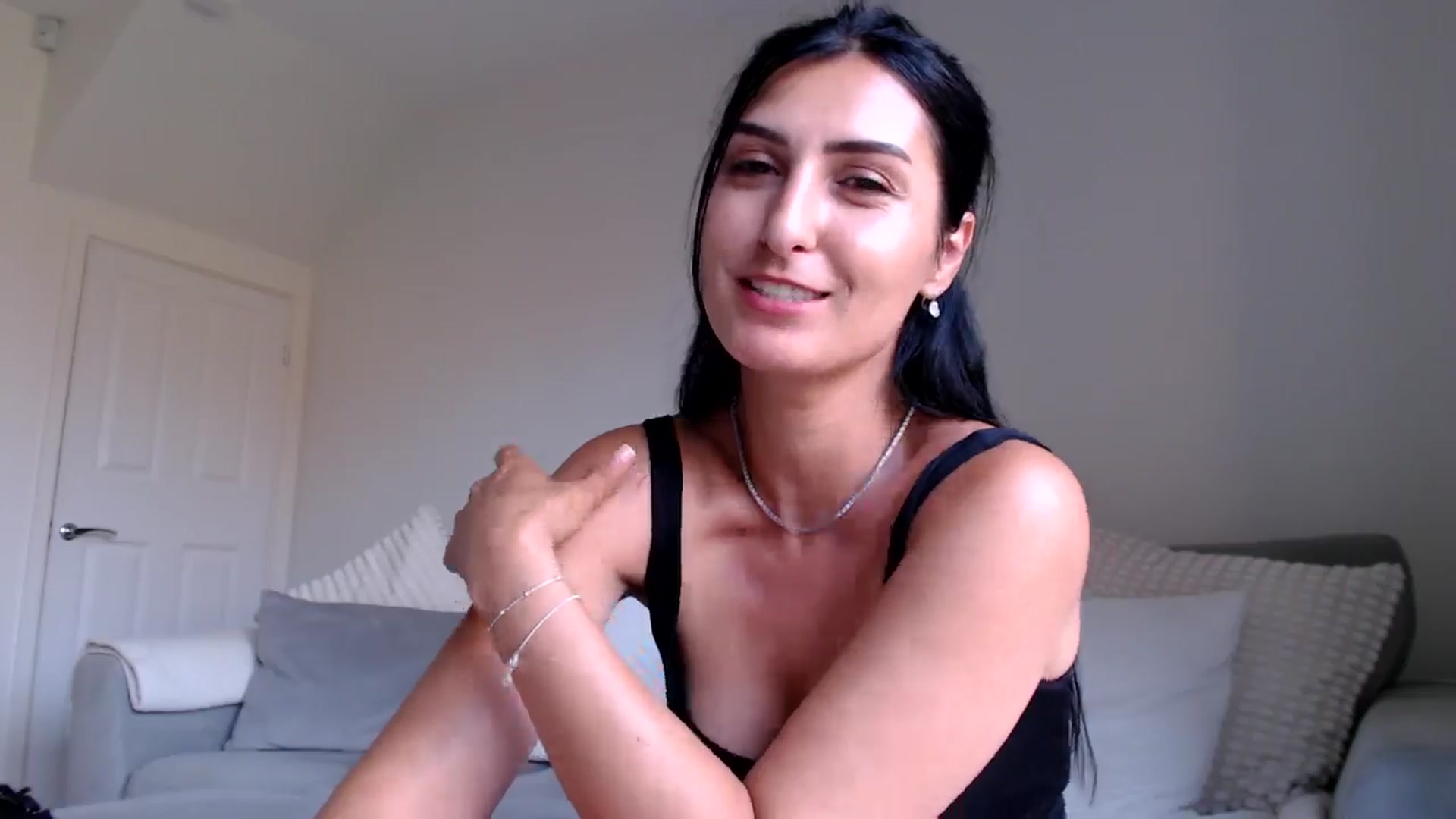 Gallery image thumbnail from Leyla2's myfreecams stream on, 07/30/2024, 14:56 image 20 of 20