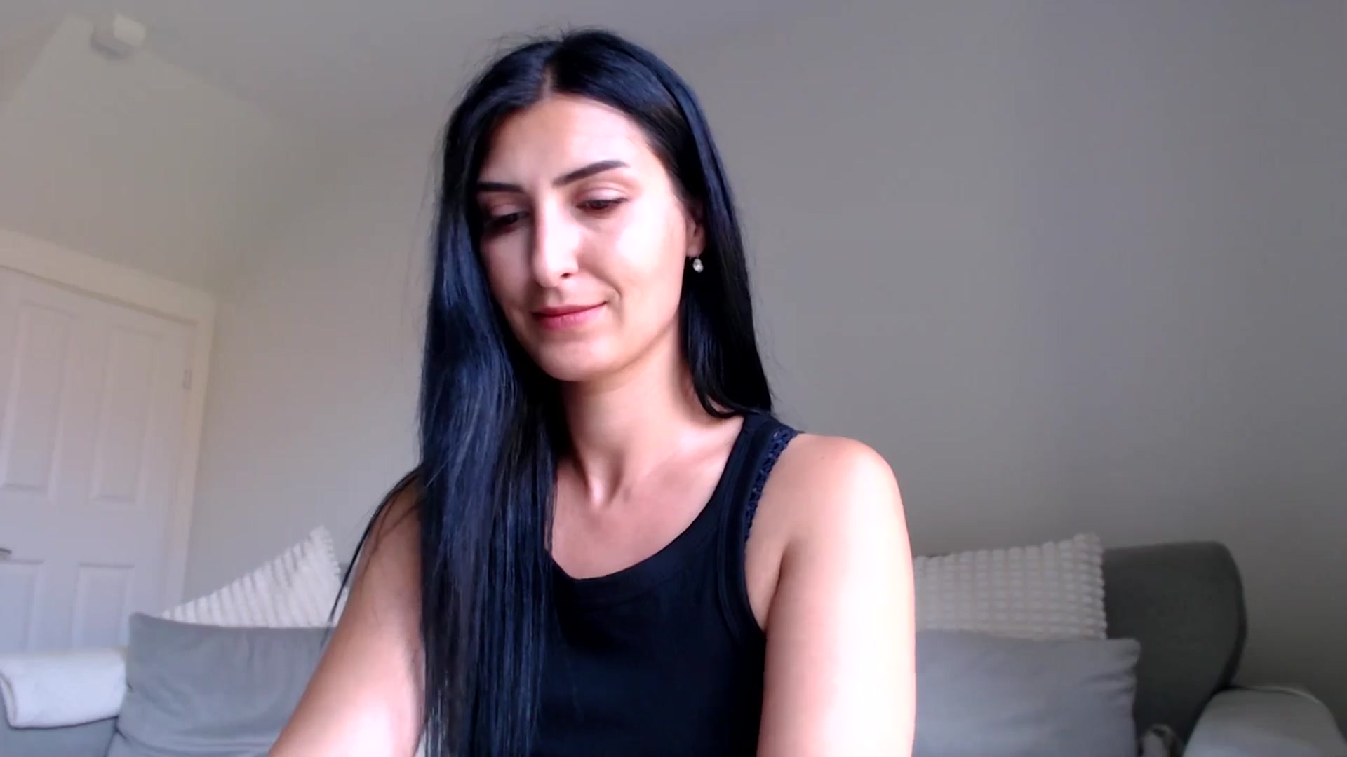Gallery image thumbnail from Leyla2's myfreecams stream on, 07/31/2024, 11:31 image 18 of 20