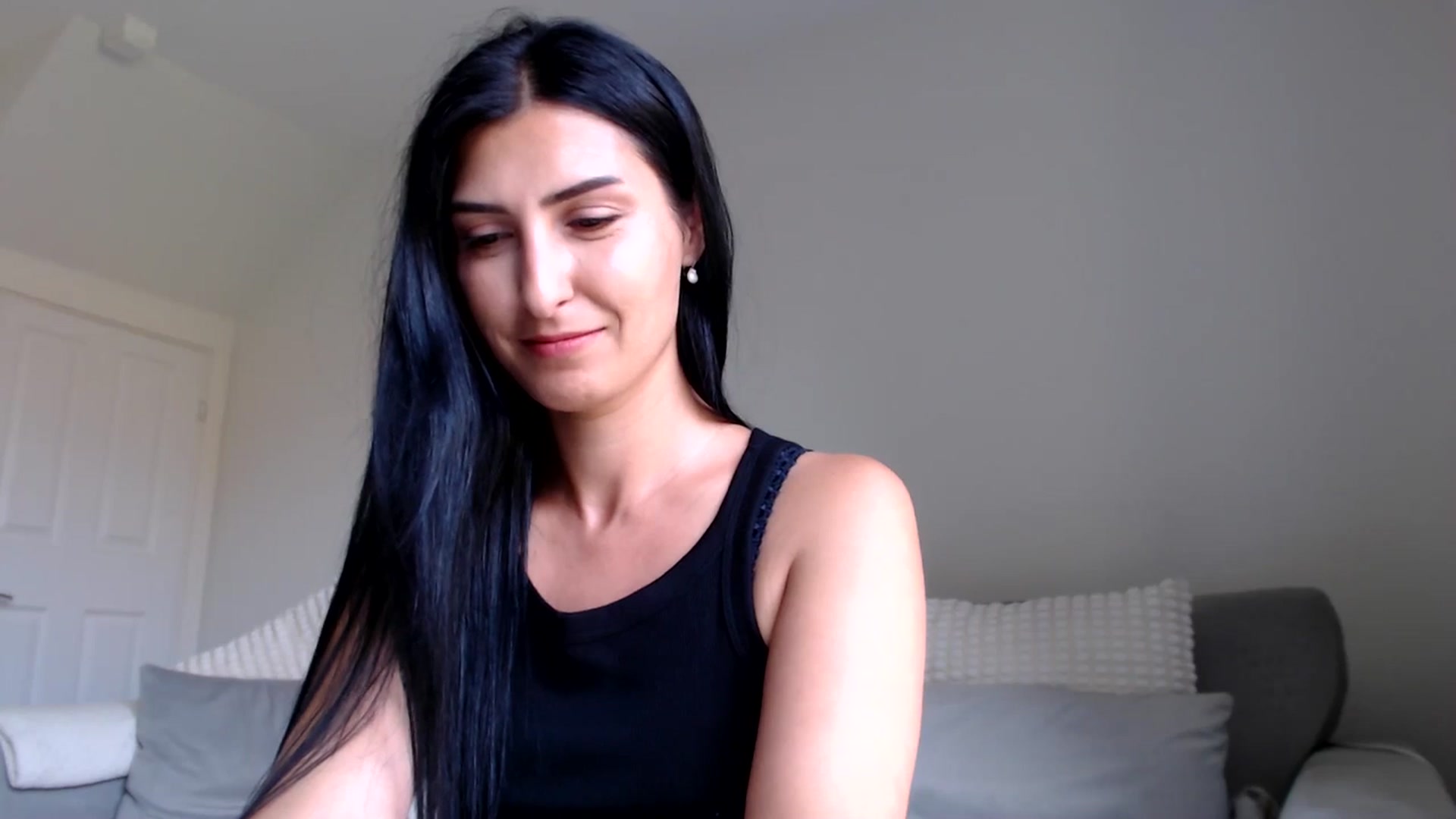 Gallery image thumbnail from Leyla2's myfreecams stream on, 07/31/2024, 11:31 image 13 of 20
