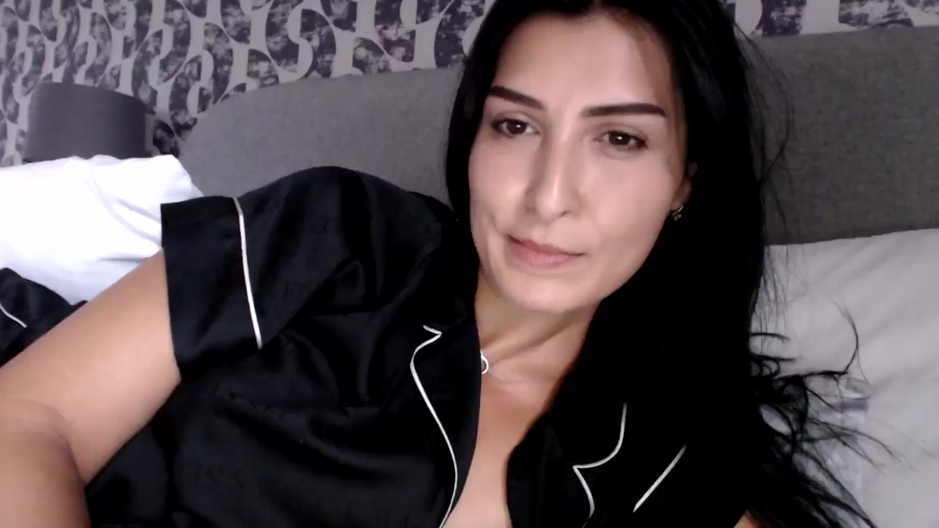Gallery image thumbnail from Leyla2's myfreecams stream on, 09/02/2024, 09:25 image 20 of 20