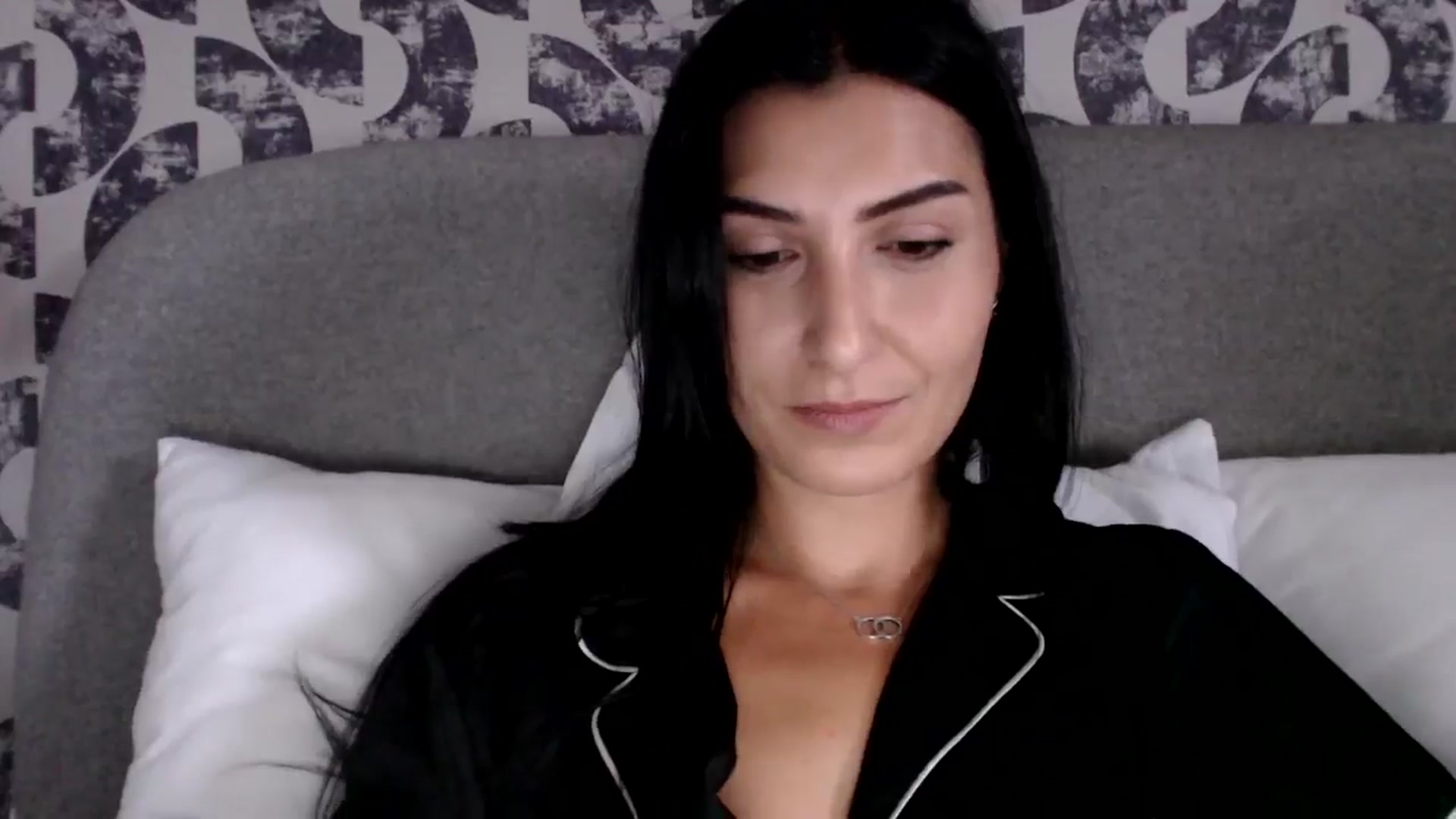 Gallery image thumbnail from Leyla2's myfreecams stream on, 09/02/2024, 09:25 image 12 of 20