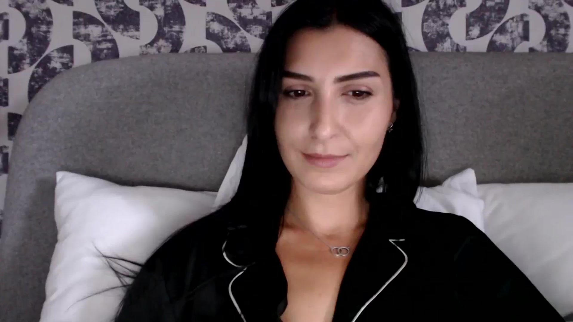 Gallery image thumbnail from Leyla2's myfreecams stream on, 09/02/2024, 09:25 image 10 of 20