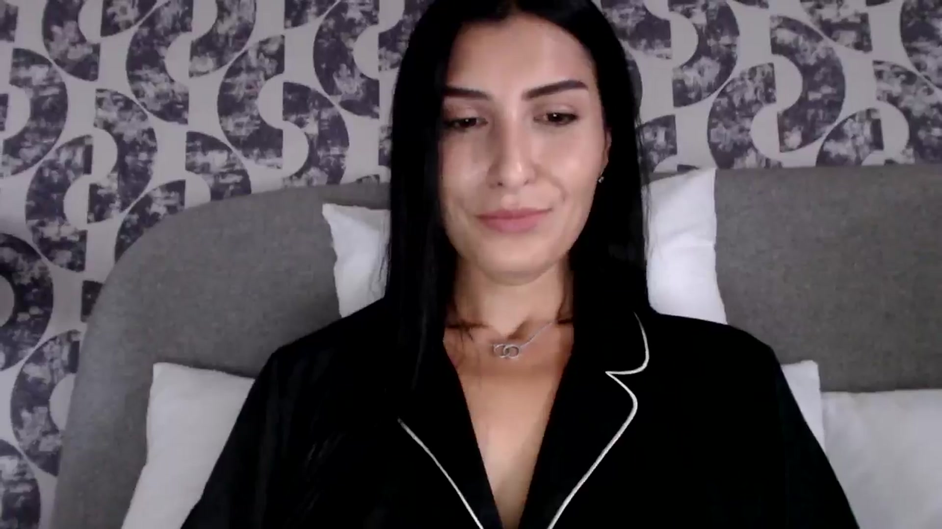Gallery image thumbnail from Leyla2's myfreecams stream on, 09/02/2024, 10:01 image 4 of 20