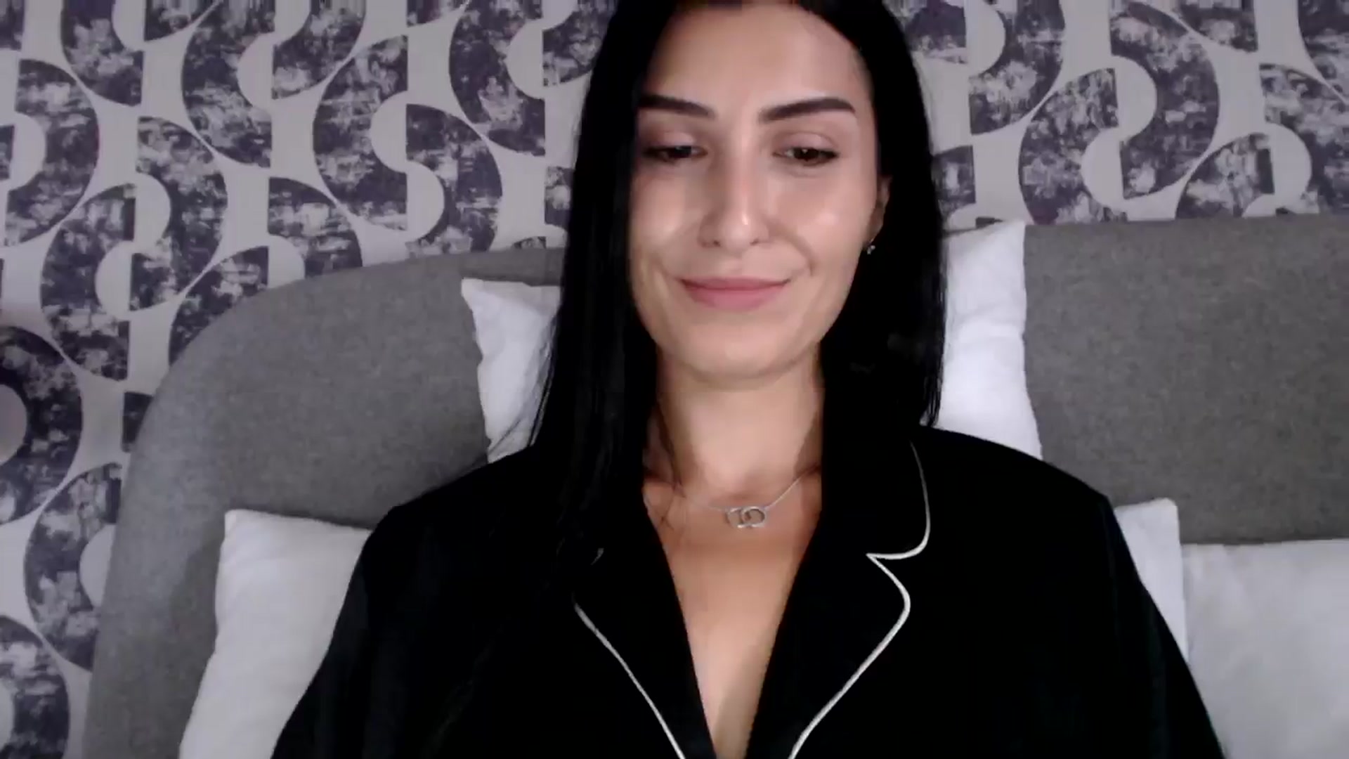 Gallery image thumbnail from Leyla2's myfreecams stream on, 09/02/2024, 10:01 image 3 of 20