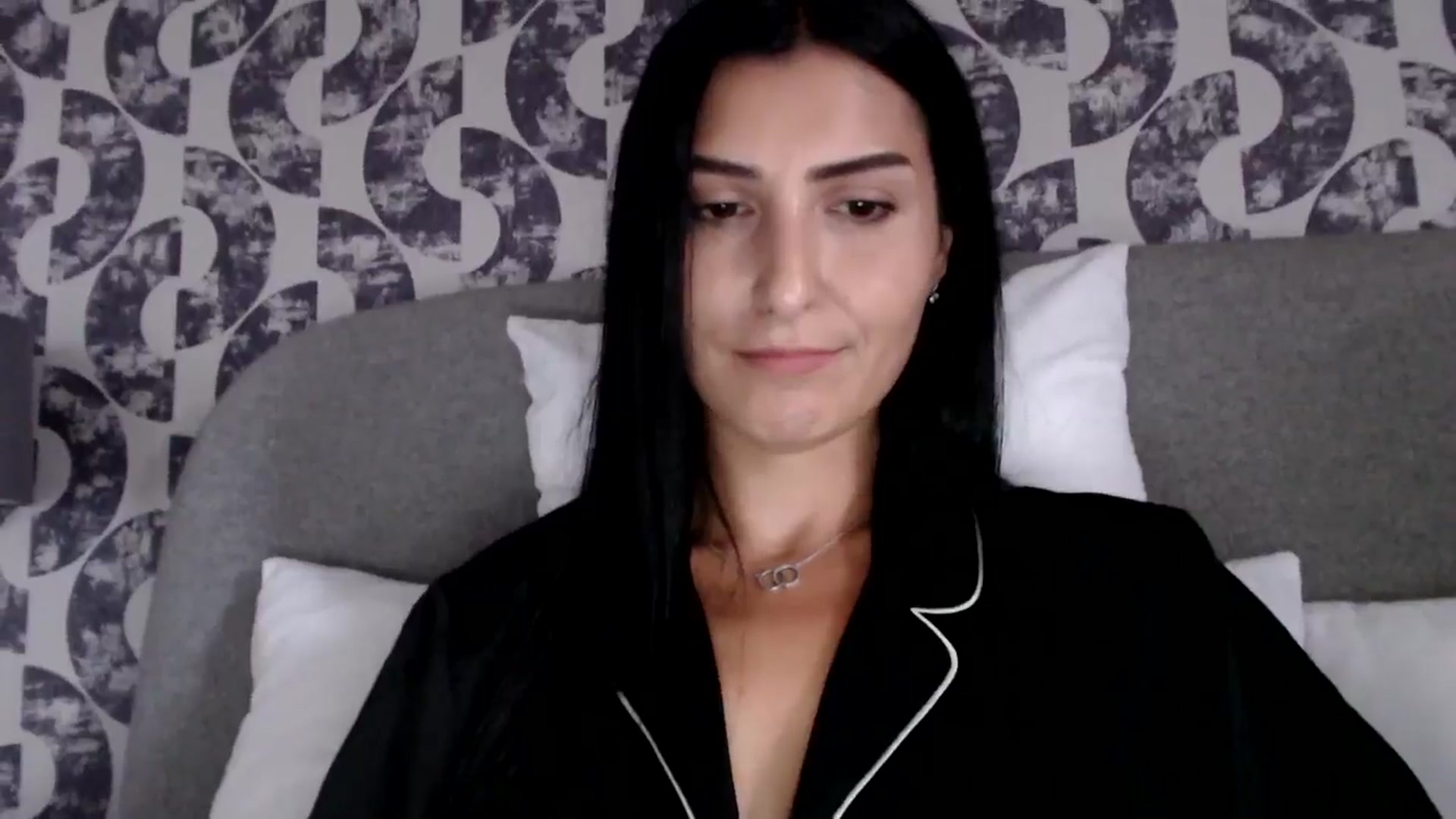 Gallery image thumbnail from Leyla2's myfreecams stream on, 09/02/2024, 10:01 image 6 of 20