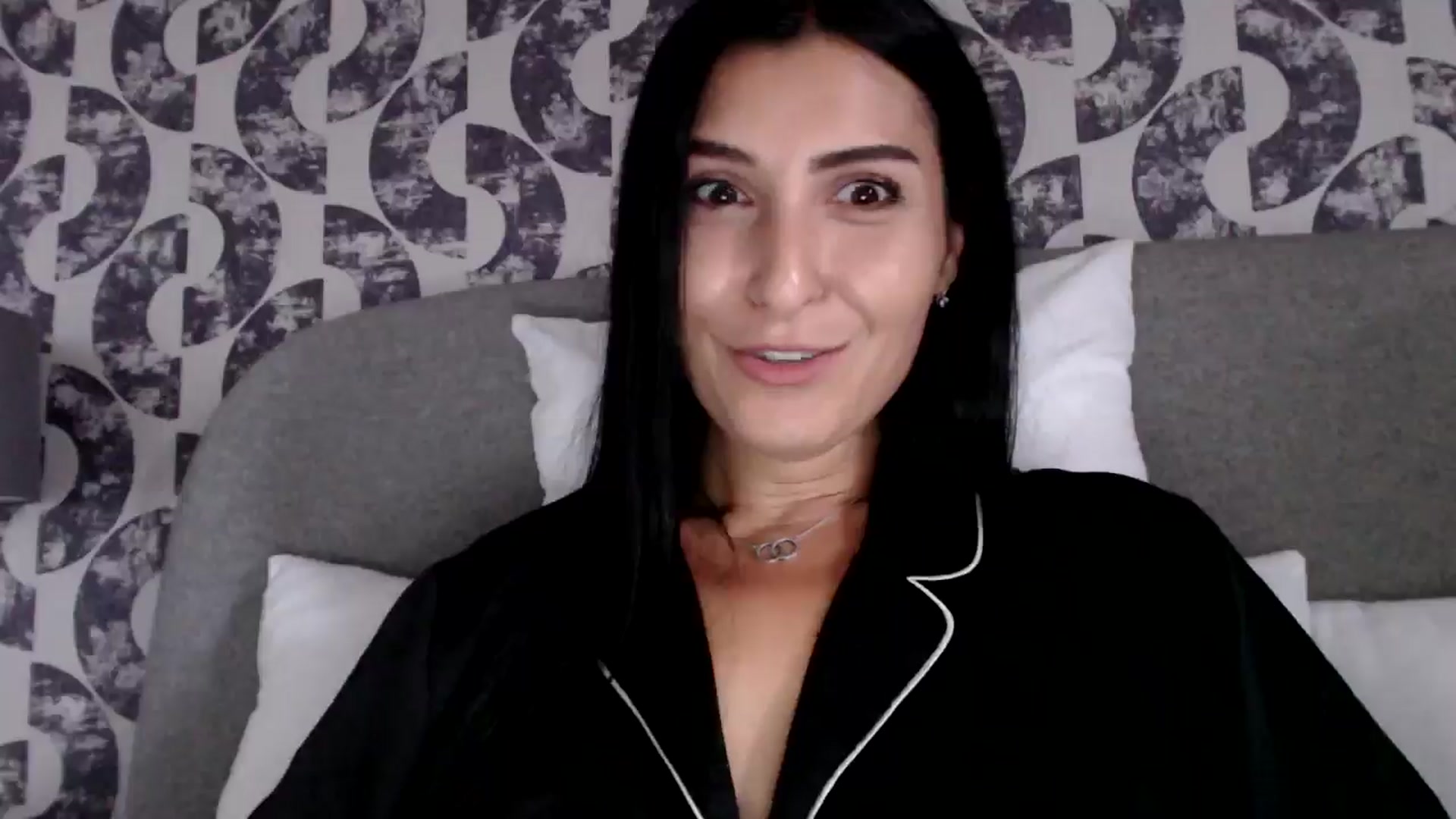 Gallery image thumbnail from Leyla2's myfreecams stream on, 09/02/2024, 10:01 image 7 of 20