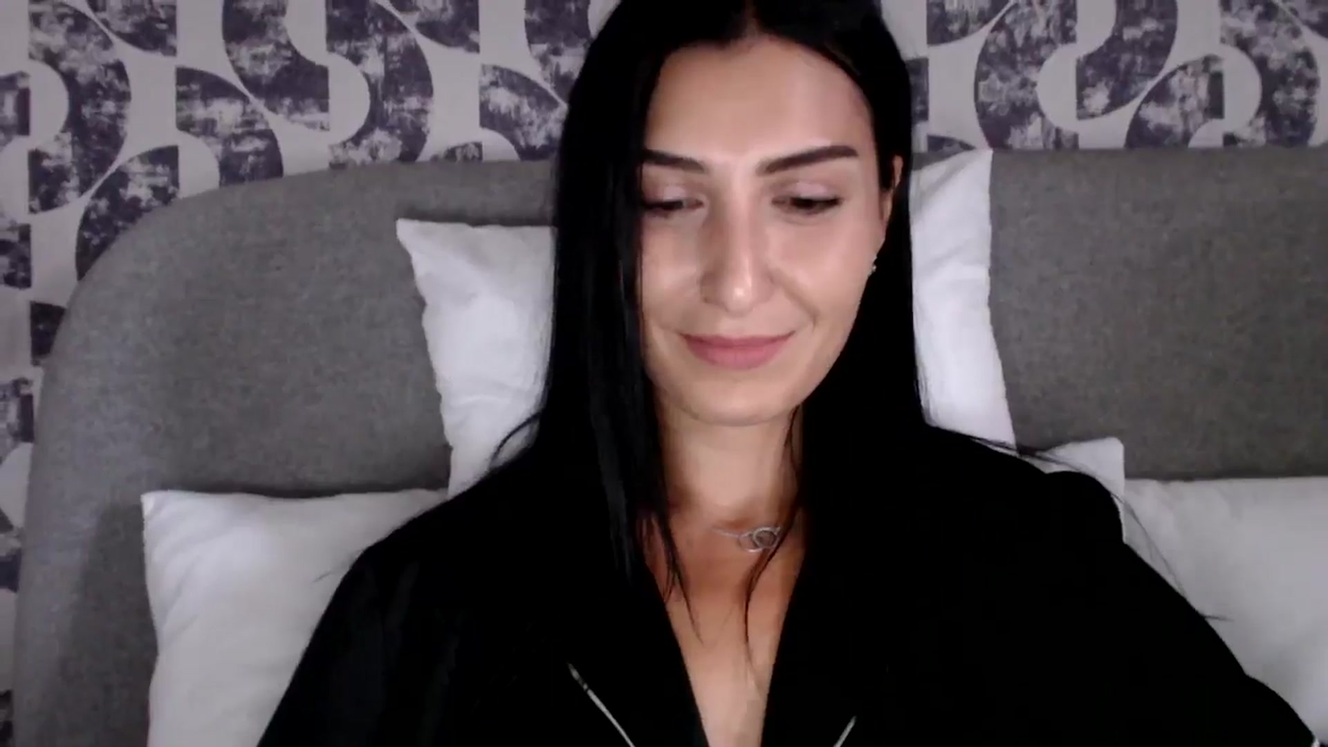 Gallery image thumbnail from Leyla2's myfreecams stream on, 09/02/2024, 10:01 image 15 of 20
