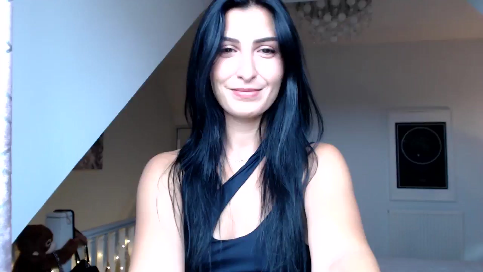 Gallery image thumbnail from Leyla2's myfreecams stream on, 09/05/2024, 08:50 image 10 of 20