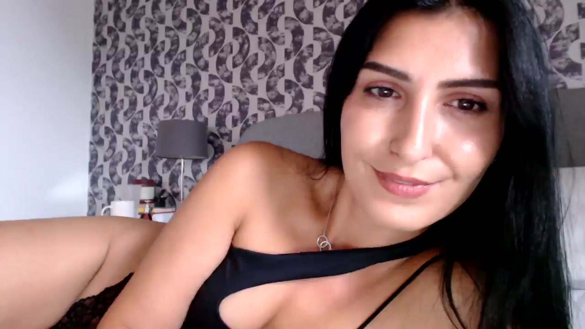 Gallery image thumbnail from Leyla2's myfreecams stream on, 09/05/2024, 11:06 image 11 of 20