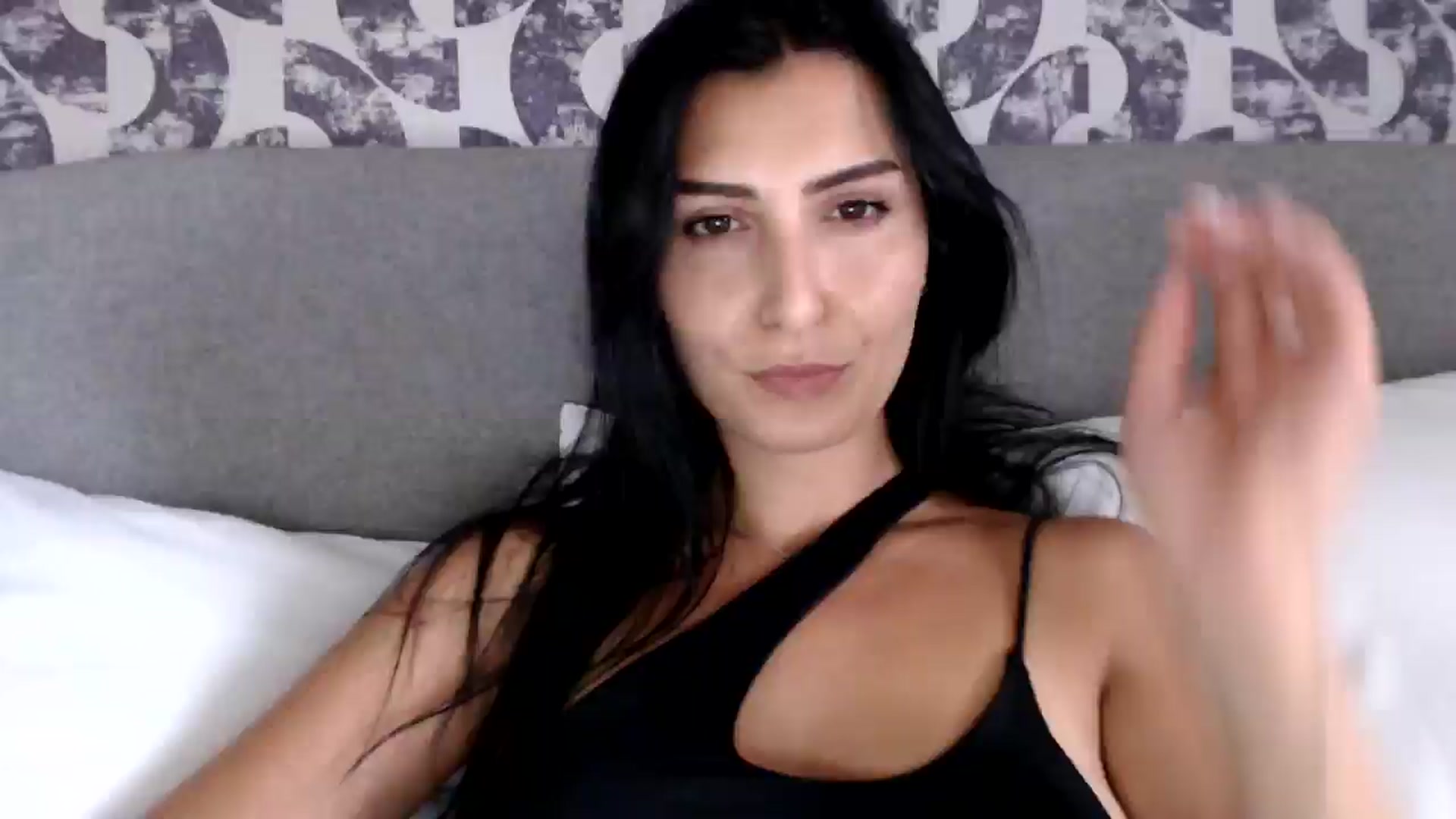 Gallery image thumbnail from Leyla2's myfreecams stream on, 09/05/2024, 11:58 image 18 of 20
