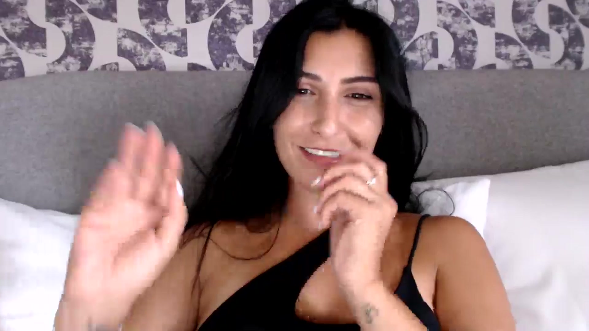 Gallery image thumbnail from Leyla2's myfreecams stream on, 09/05/2024, 11:58 image 20 of 20