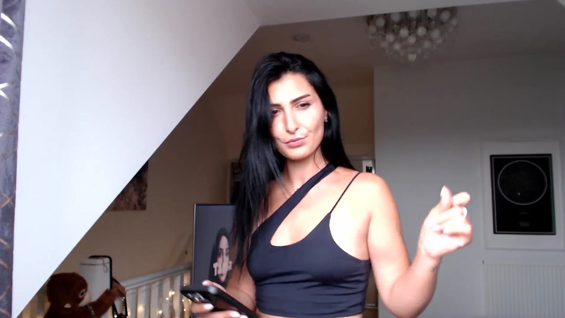 Gallery image thumbnail from Leyla2's myfreecams stream on, 09/05/2024, 13:51 image 7 of 20