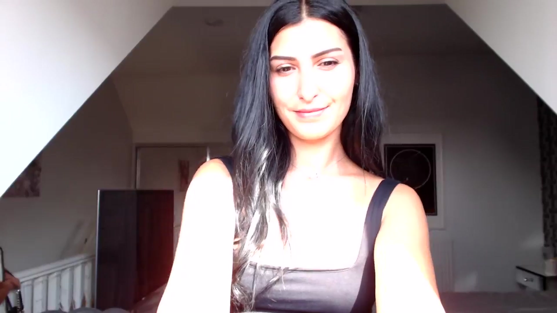 Gallery image thumbnail from Leyla2's myfreecams stream on, 09/06/2024, 10:35 image 20 of 20