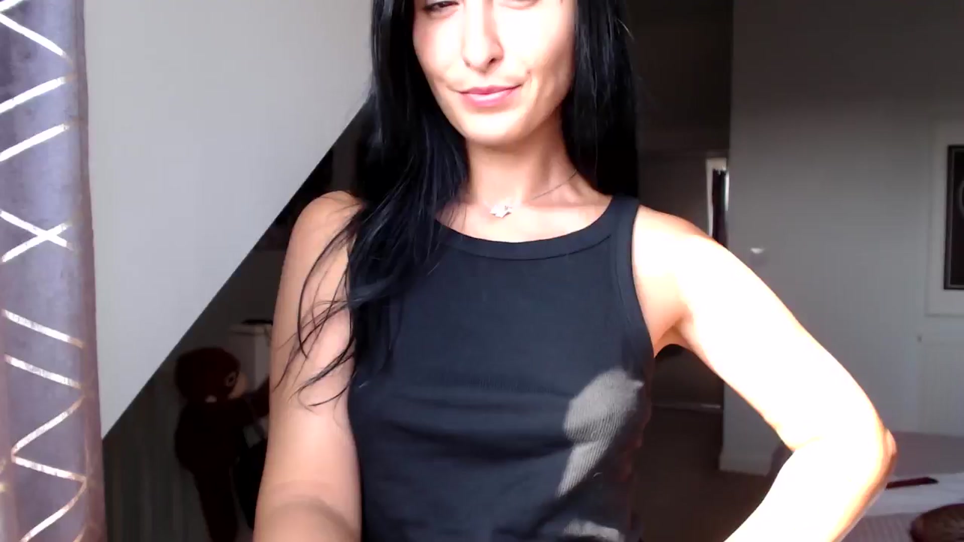 Gallery image thumbnail from Leyla2's myfreecams stream on, 09/06/2024, 14:55 image 4 of 20