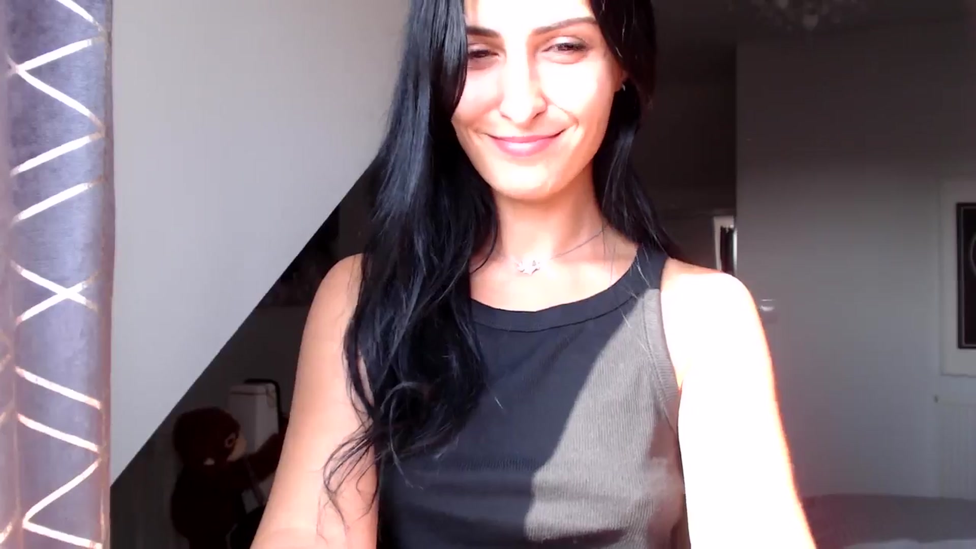 Gallery image thumbnail from Leyla2's myfreecams stream on, 09/06/2024, 14:55 image 3 of 20