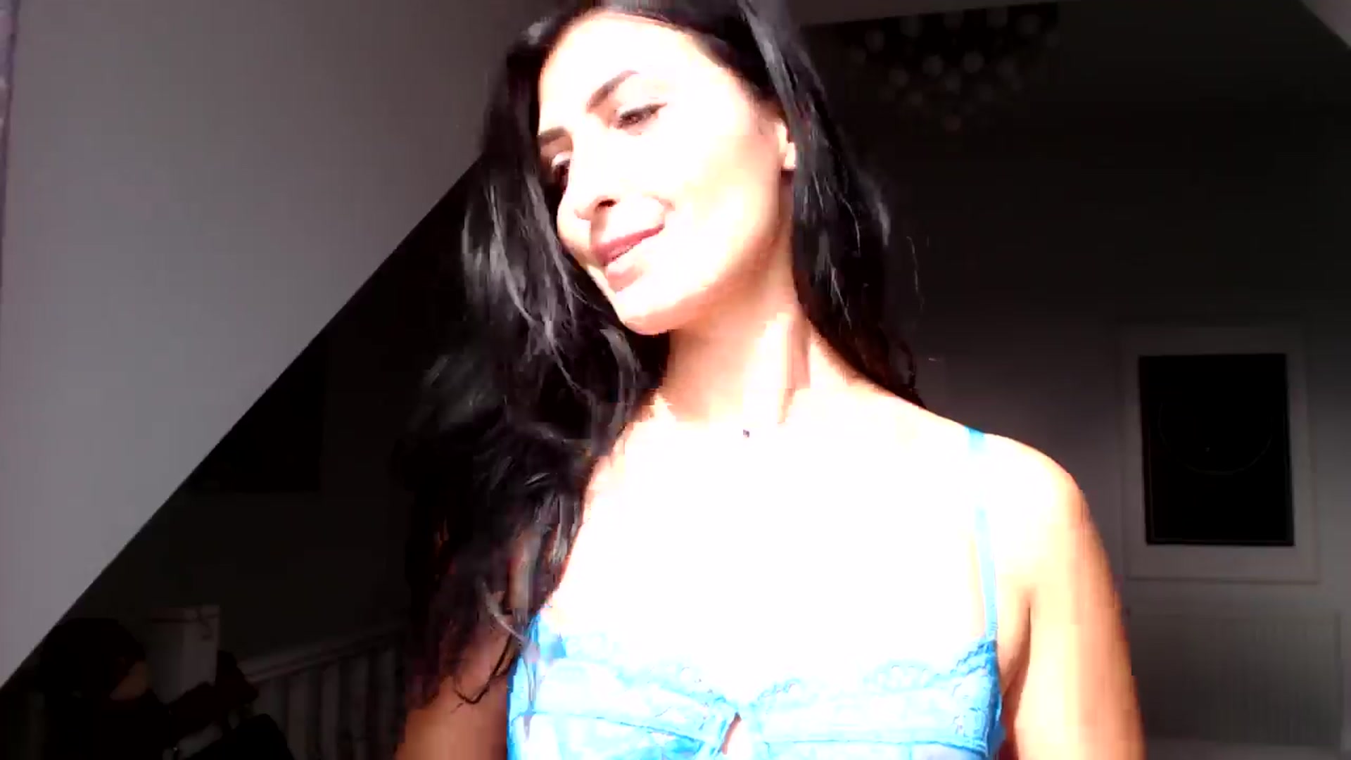 Gallery image thumbnail from Leyla2's myfreecams stream on, 09/11/2024, 13:02 image 14 of 20