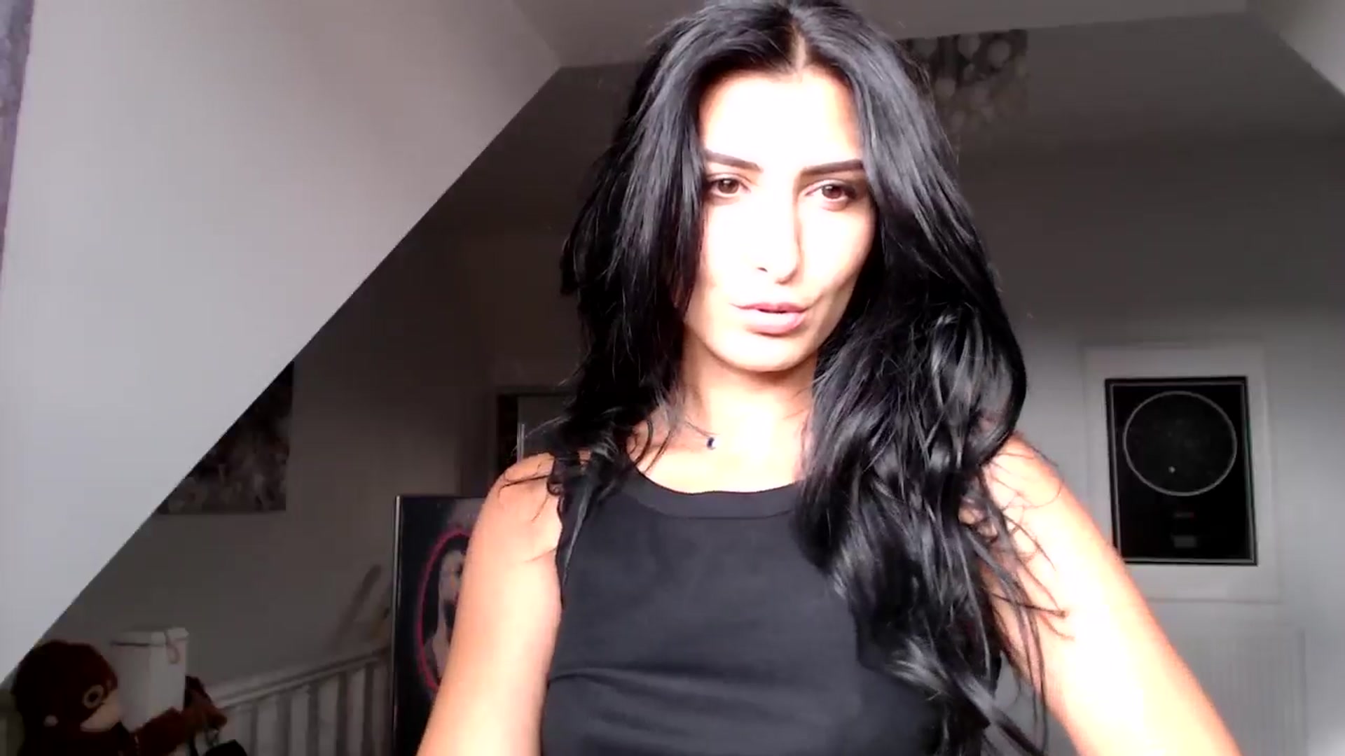 Gallery image thumbnail from Leyla2's myfreecams stream on, 09/11/2024, 13:02 image 2 of 20