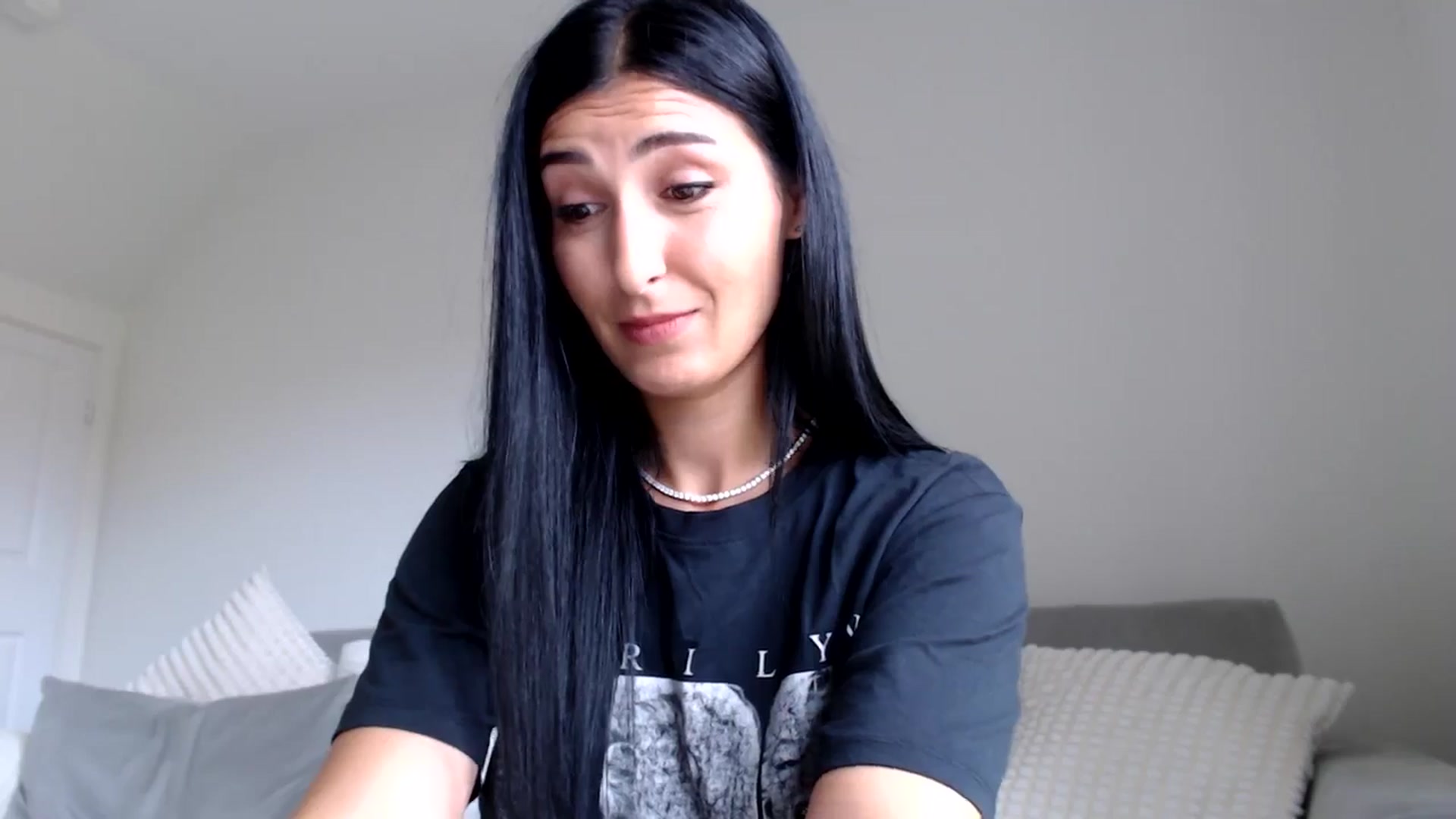 Gallery image thumbnail from Leyla2's myfreecams stream on, 09/12/2024, 10:19 image 7 of 20