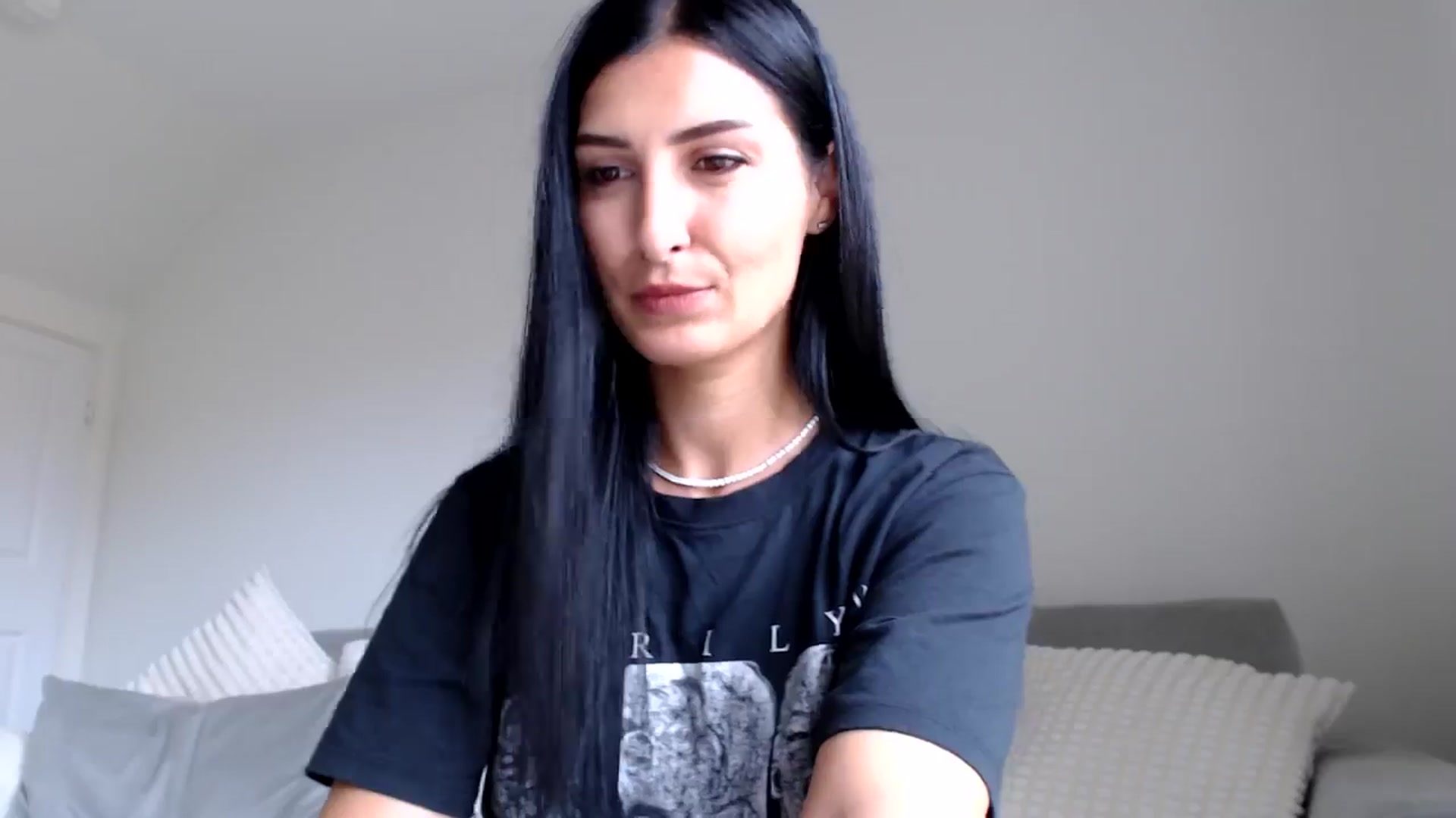 Gallery image thumbnail from Leyla2's myfreecams stream on, 09/12/2024, 10:19 image 2 of 20