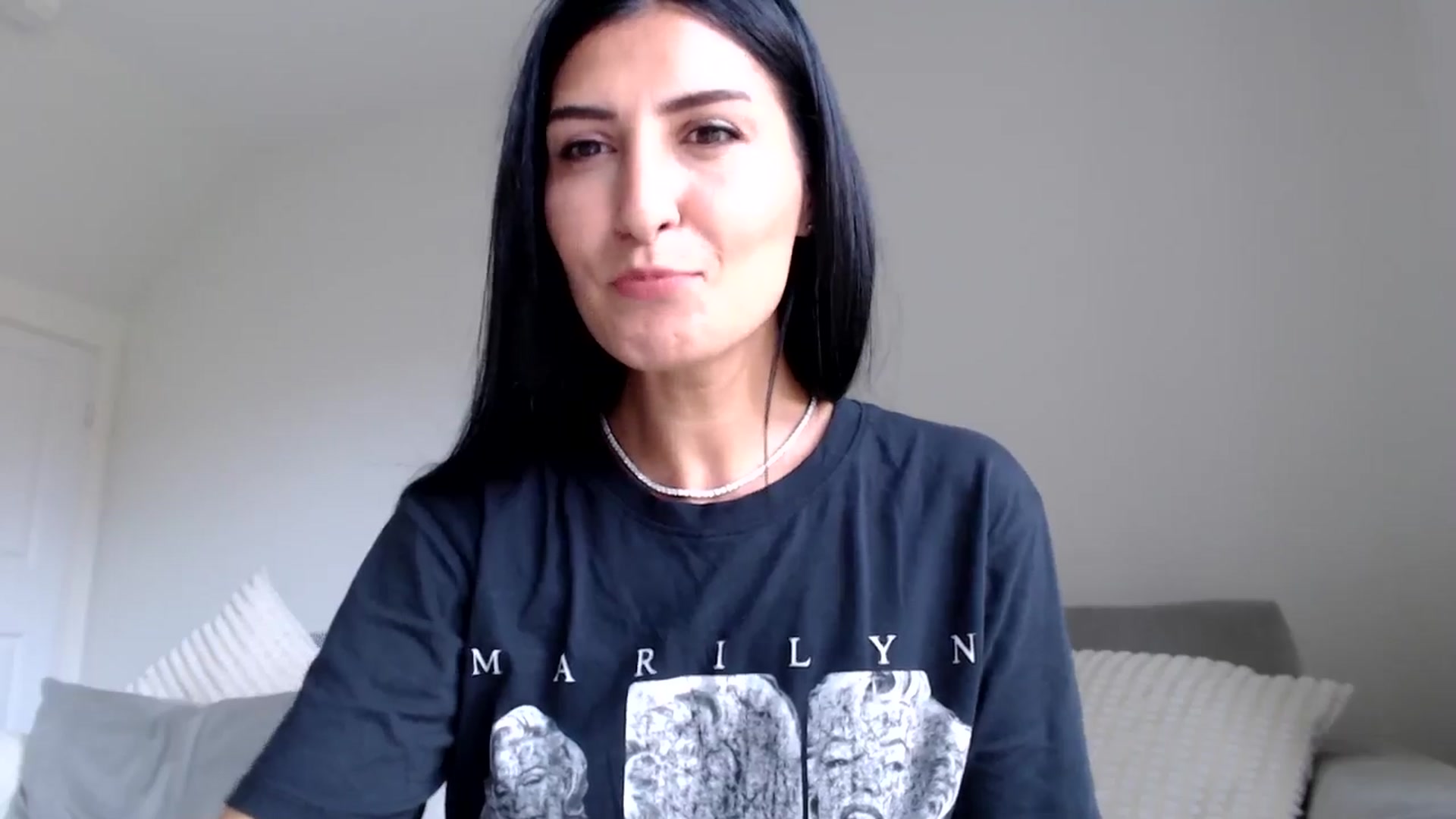 Gallery image thumbnail from Leyla2's myfreecams stream on, 09/12/2024, 10:19 image 10 of 20